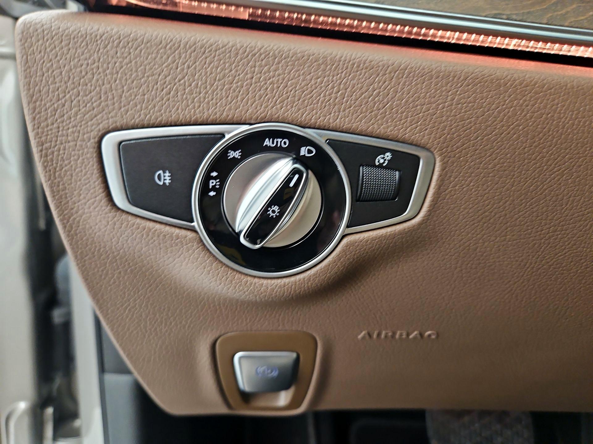 Thumbnail: 2023 Mercedes-Benz E-Class - 13