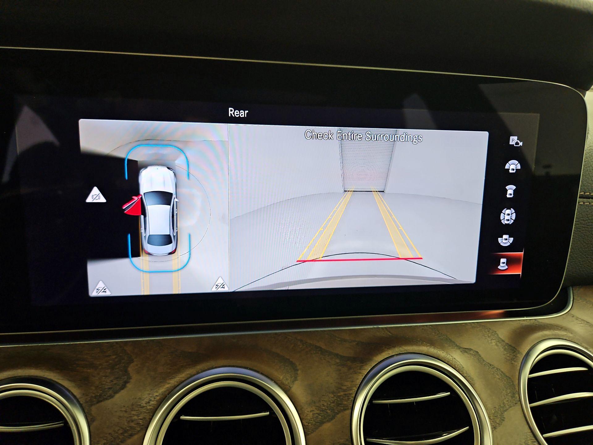 Thumbnail: 2023 Mercedes-Benz E-Class - 15