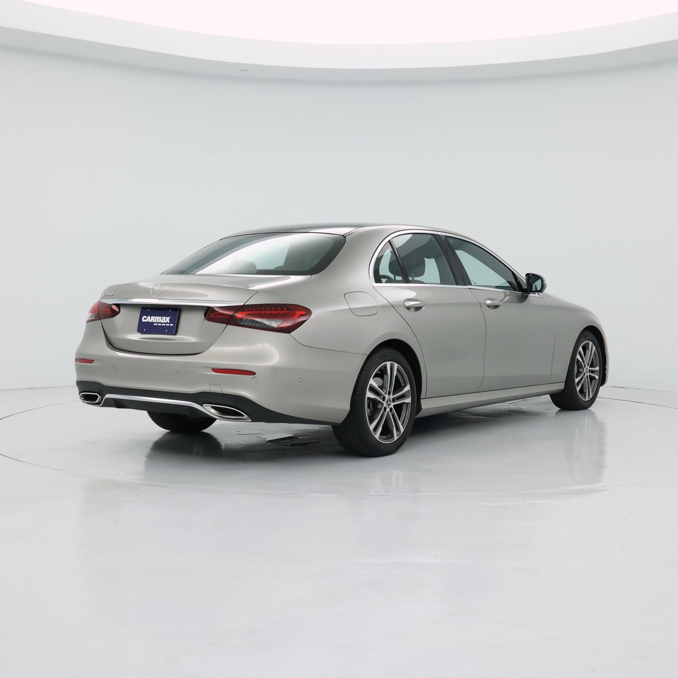 Thumbnail: 2023 Mercedes-Benz E-Class - 8