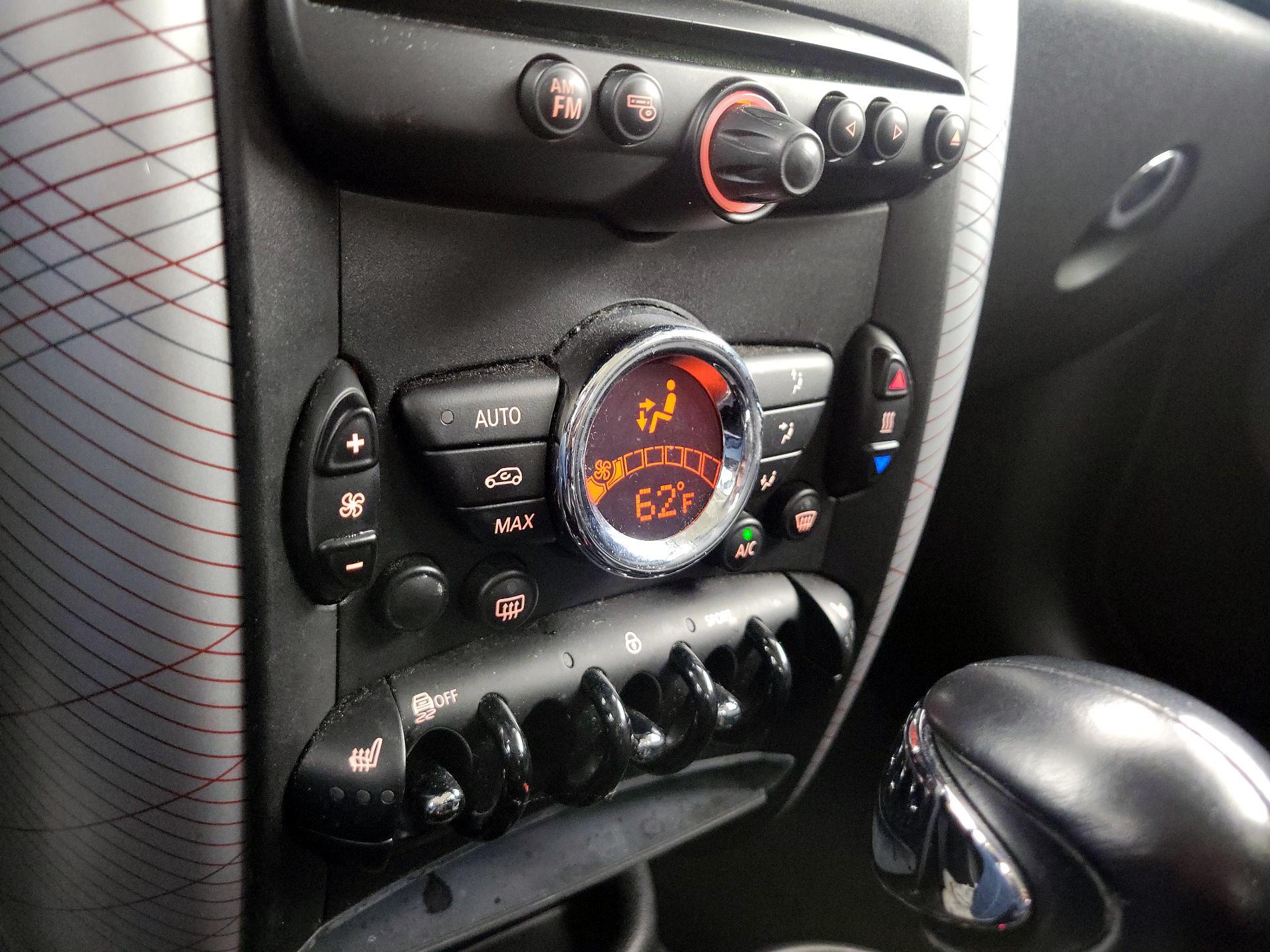 Thumbnail: 2016 MINI Cooper Countryman - 14