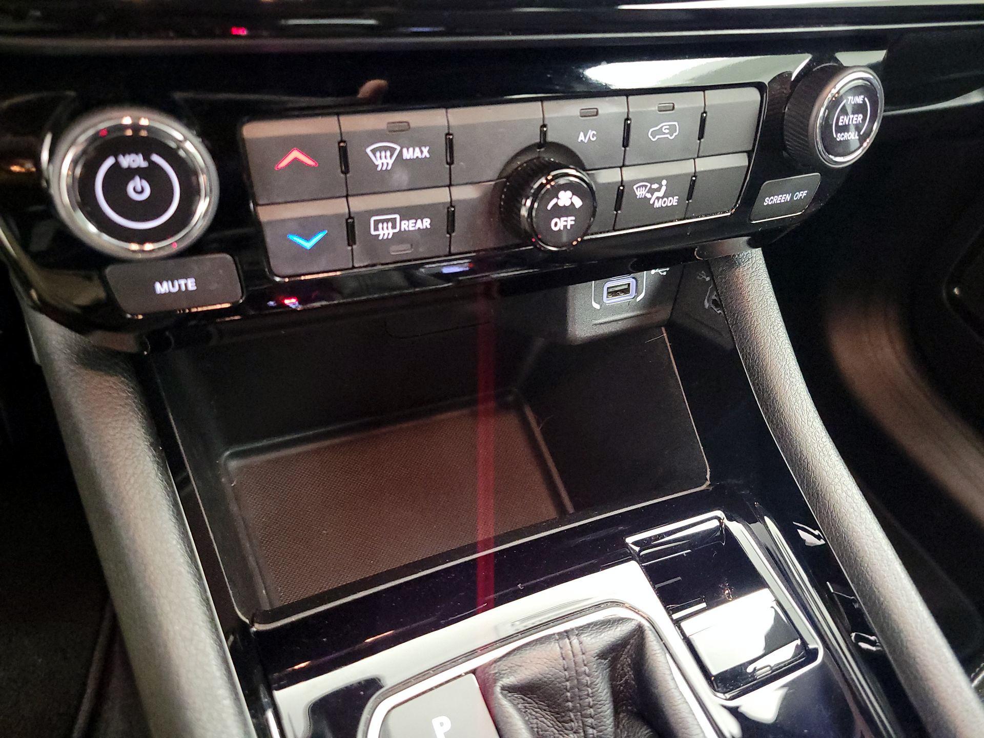 Thumbnail: 2023 Jeep Compass - 16