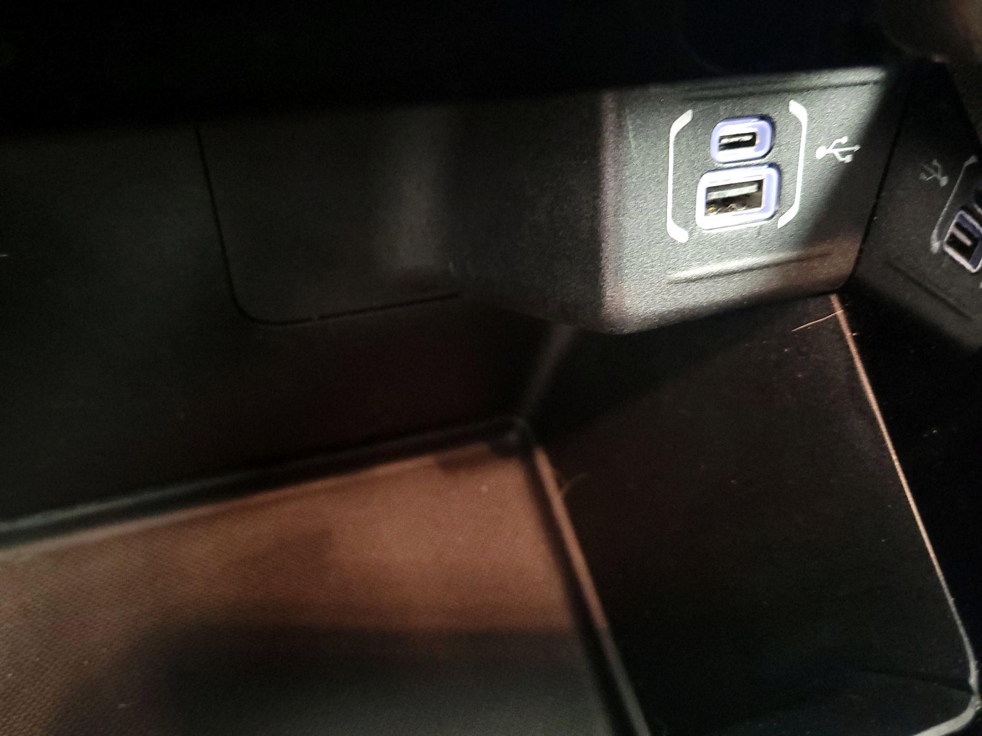 Thumbnail: 2023 Jeep Compass - 18