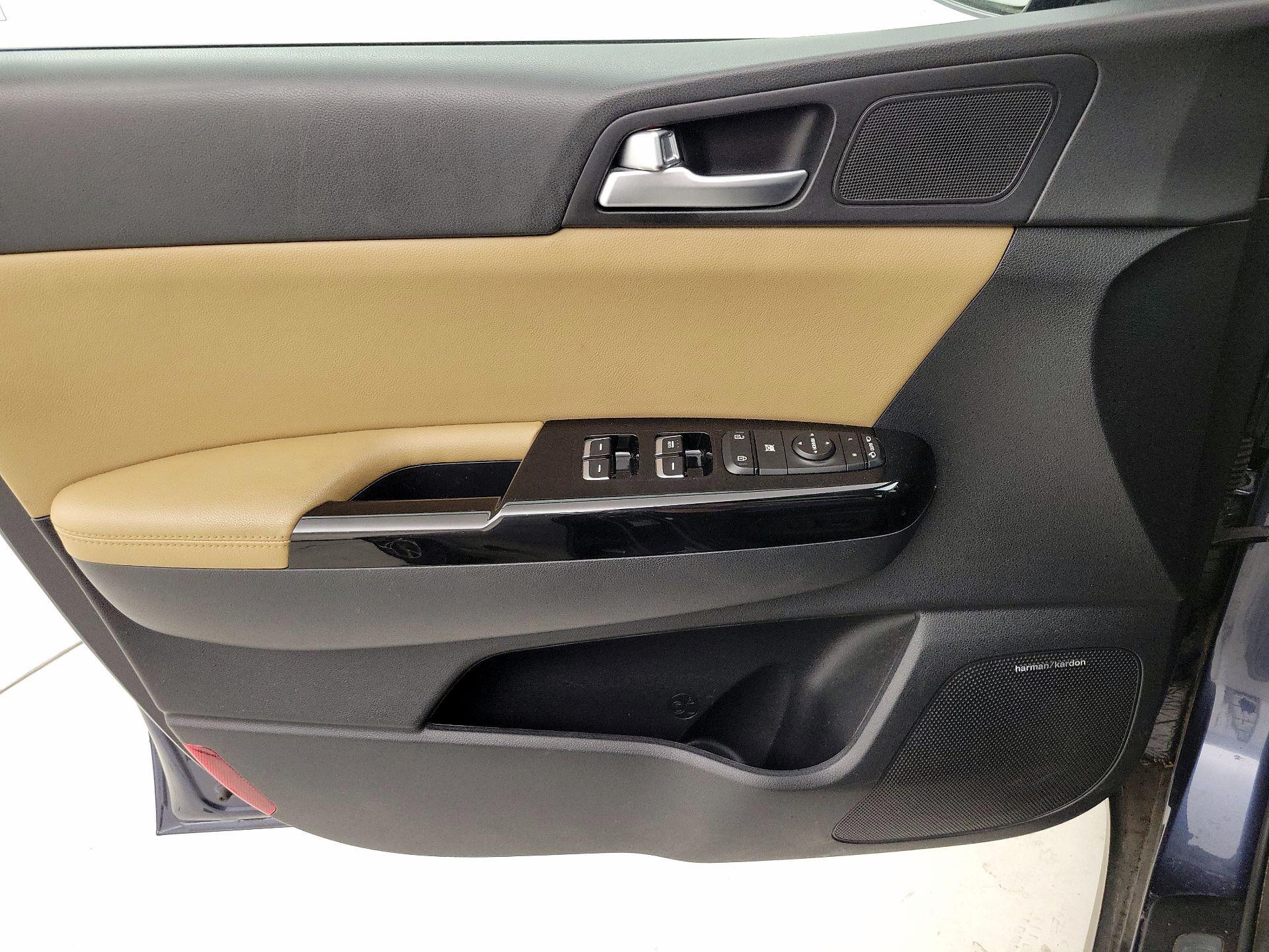 Thumbnail: 2021 Kia Sportage - 12