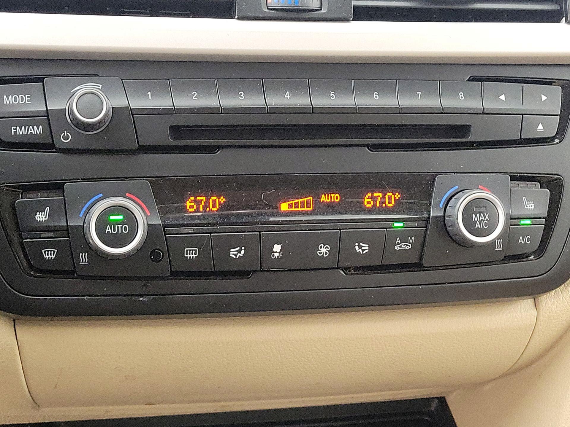 Thumbnail: 2014 BMW 3 Series - 15