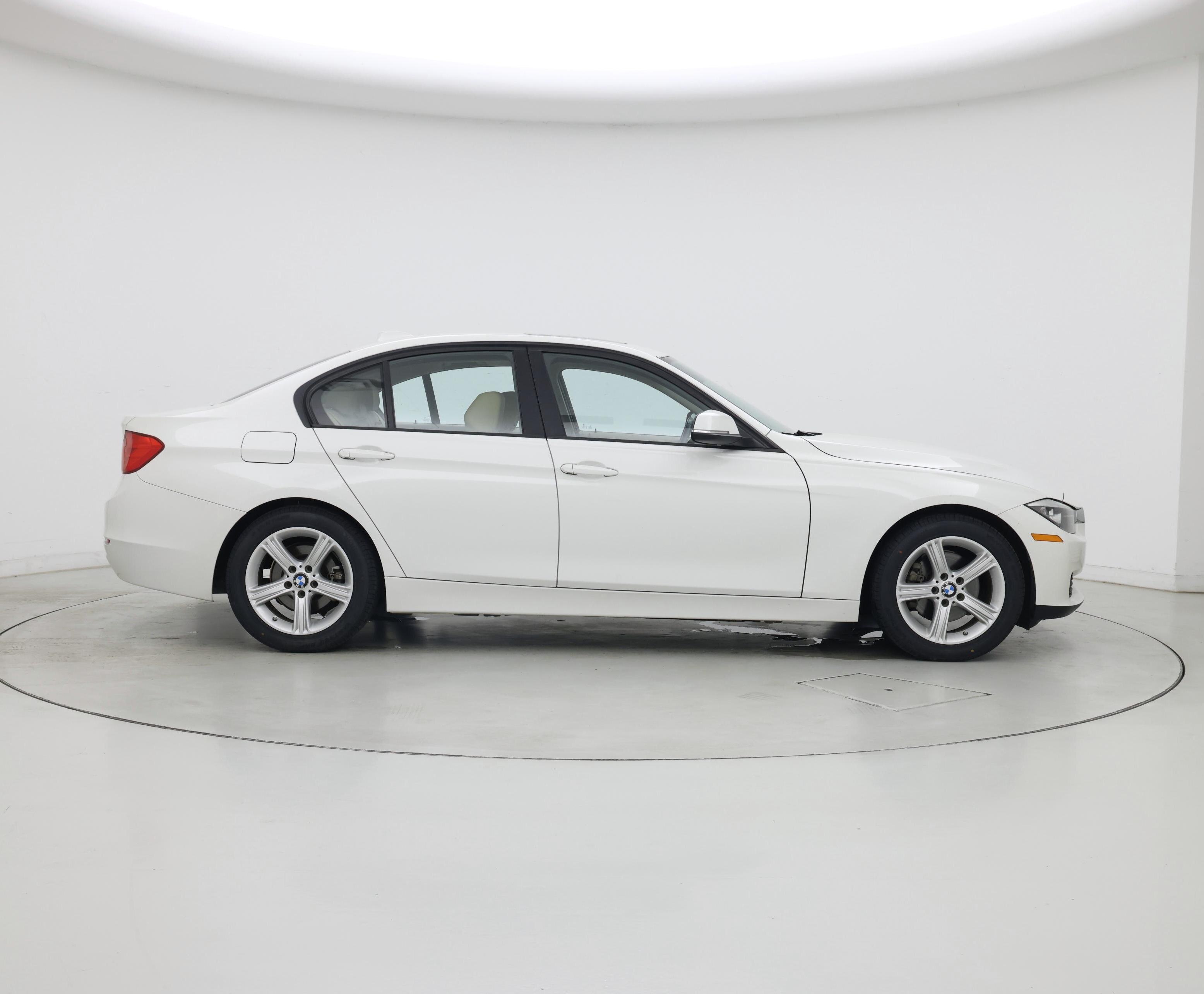 Thumbnail: 2014 BMW 3 Series - 7