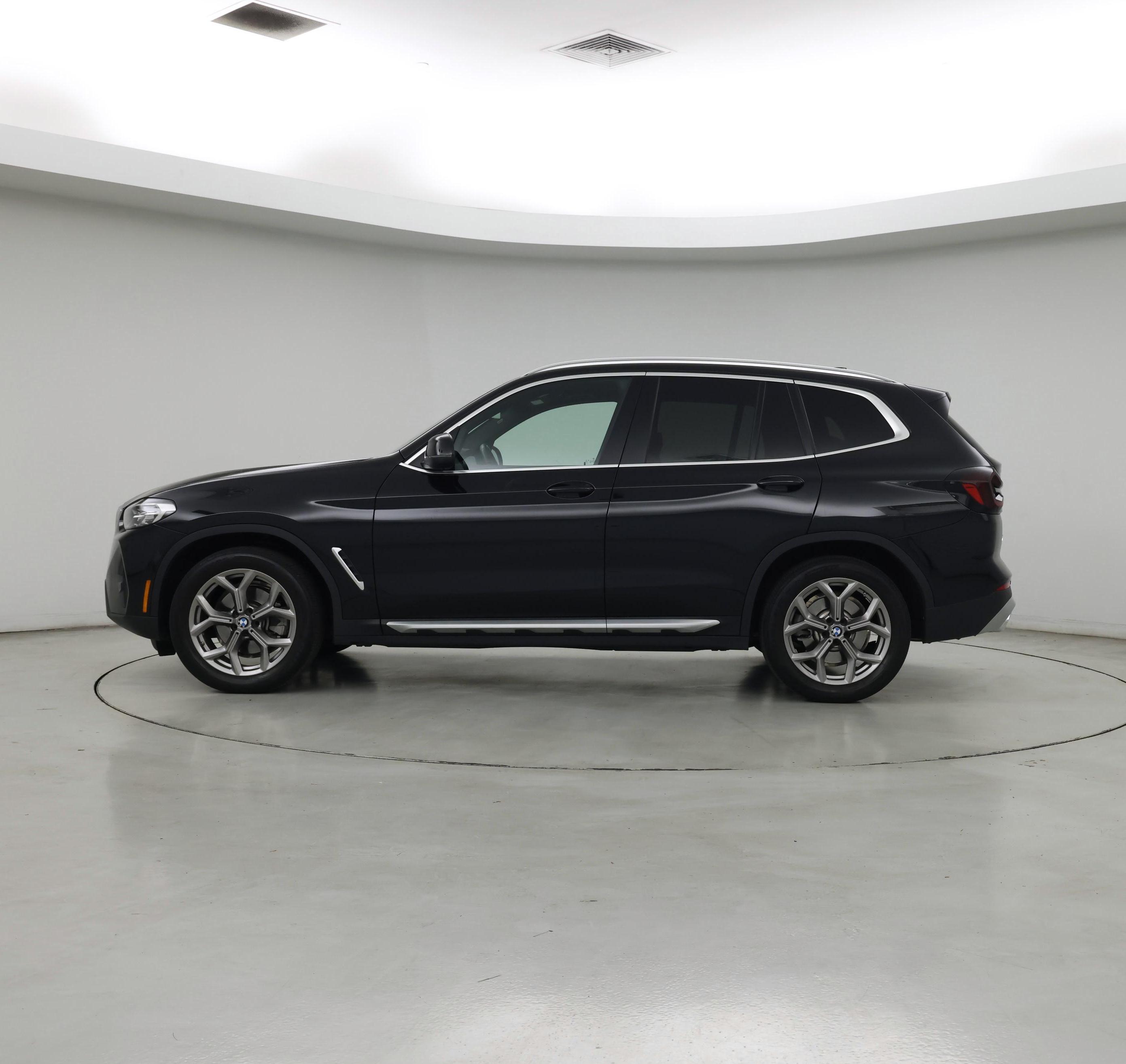 Thumbnail: 2022 BMW X3 - 3