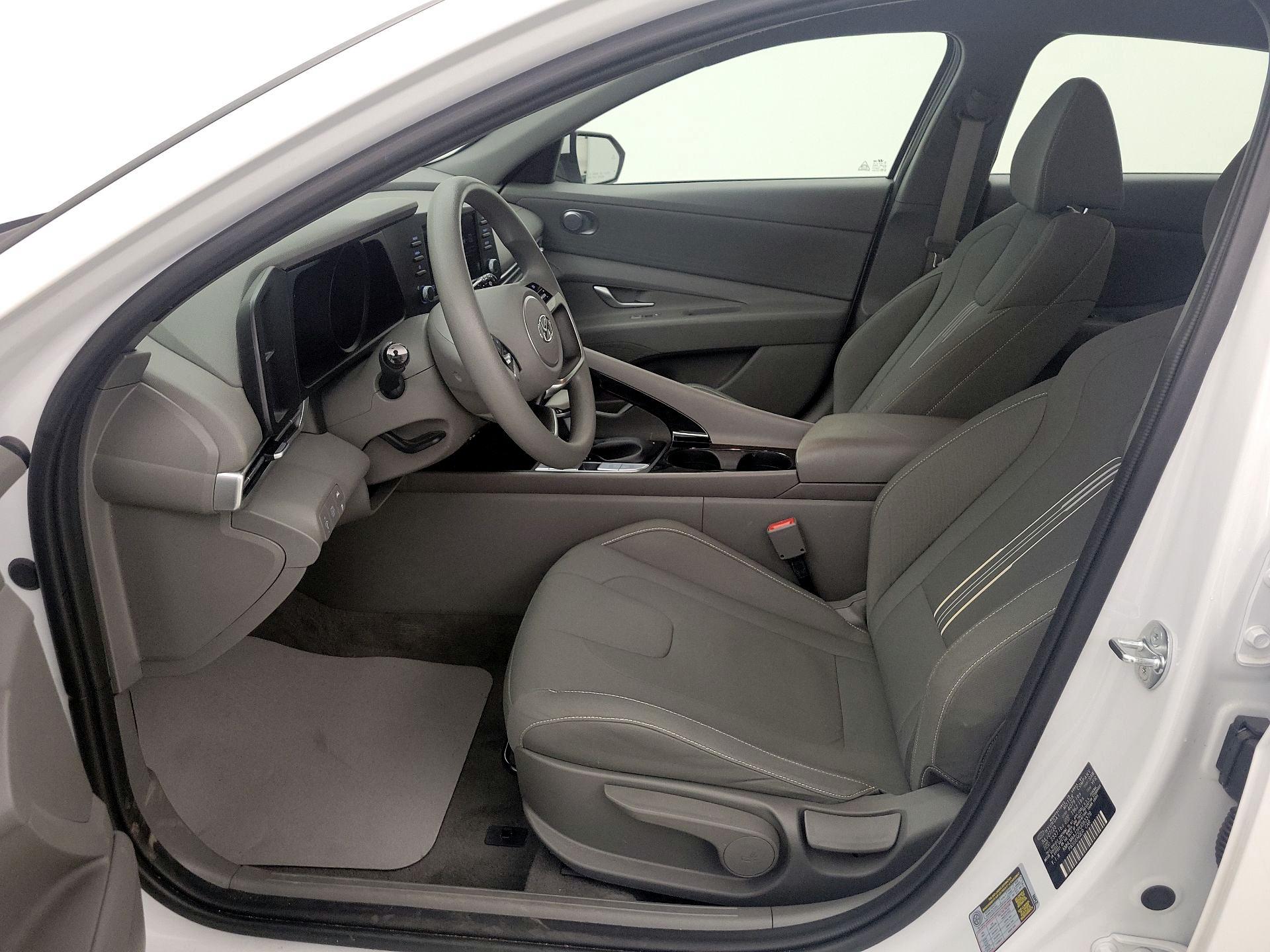 Thumbnail: 2023 Hyundai Elantra - 11