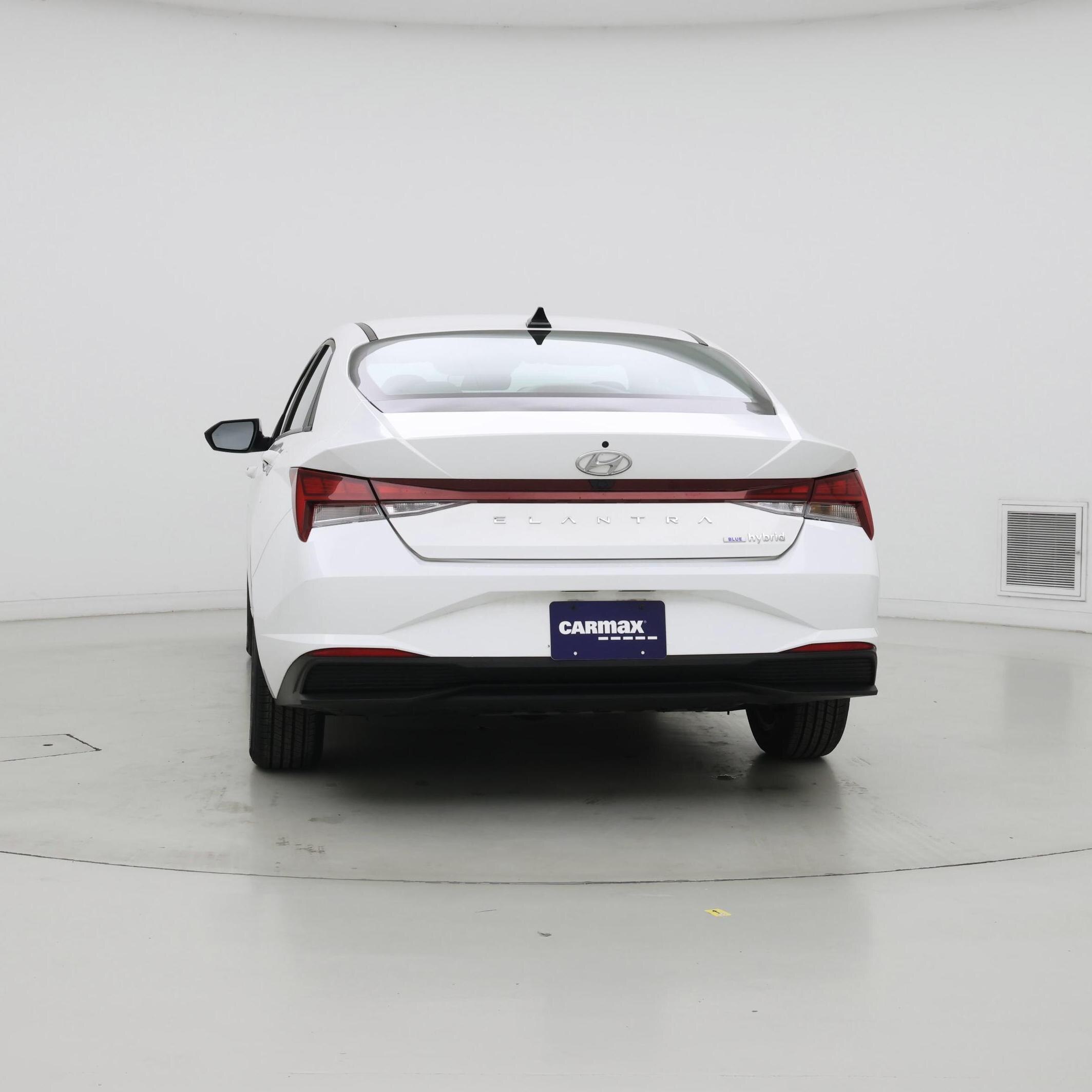 Thumbnail: 2023 Hyundai Elantra - 6