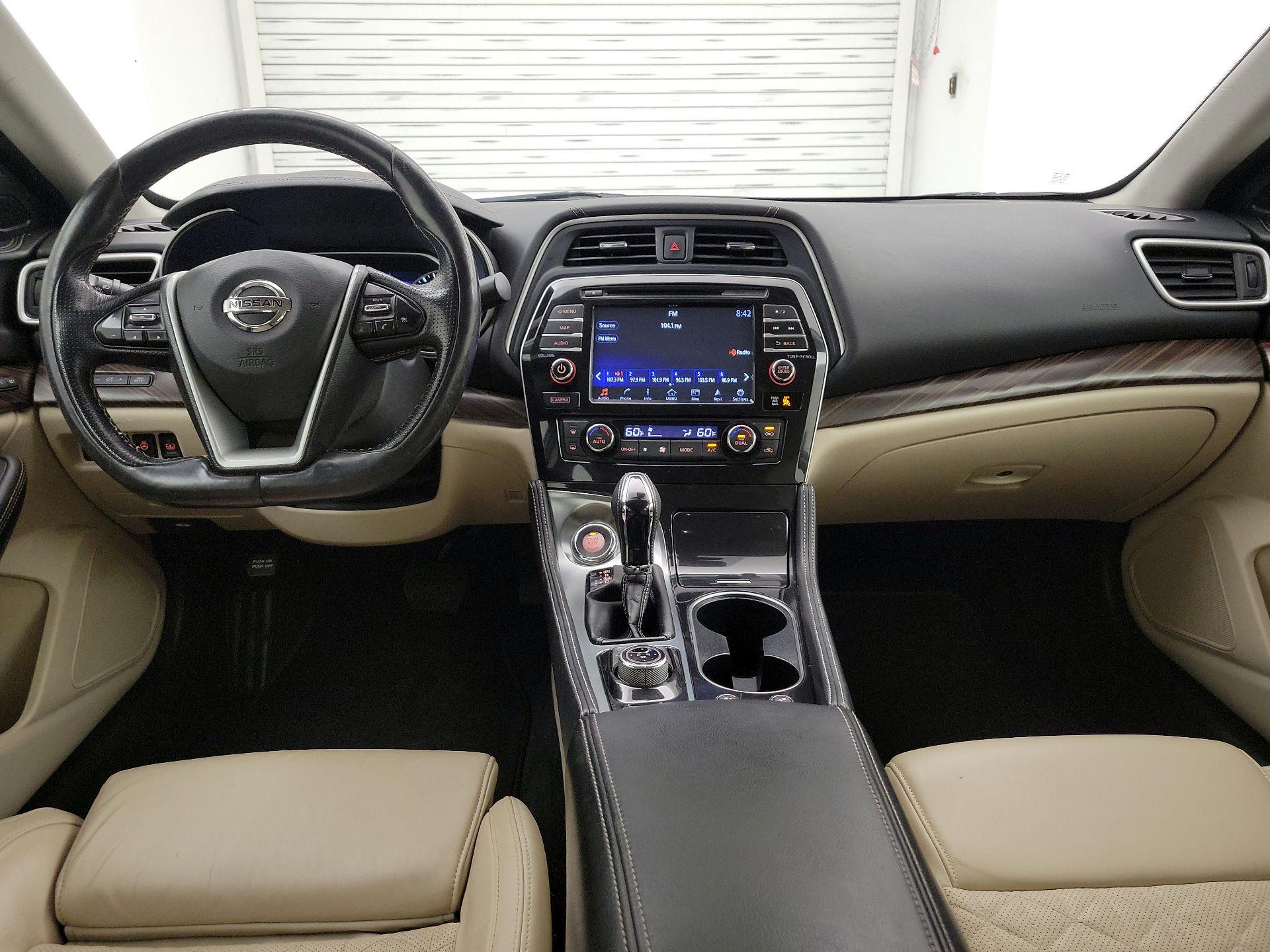 Thumbnail: 2016 Nissan Maxima - 9