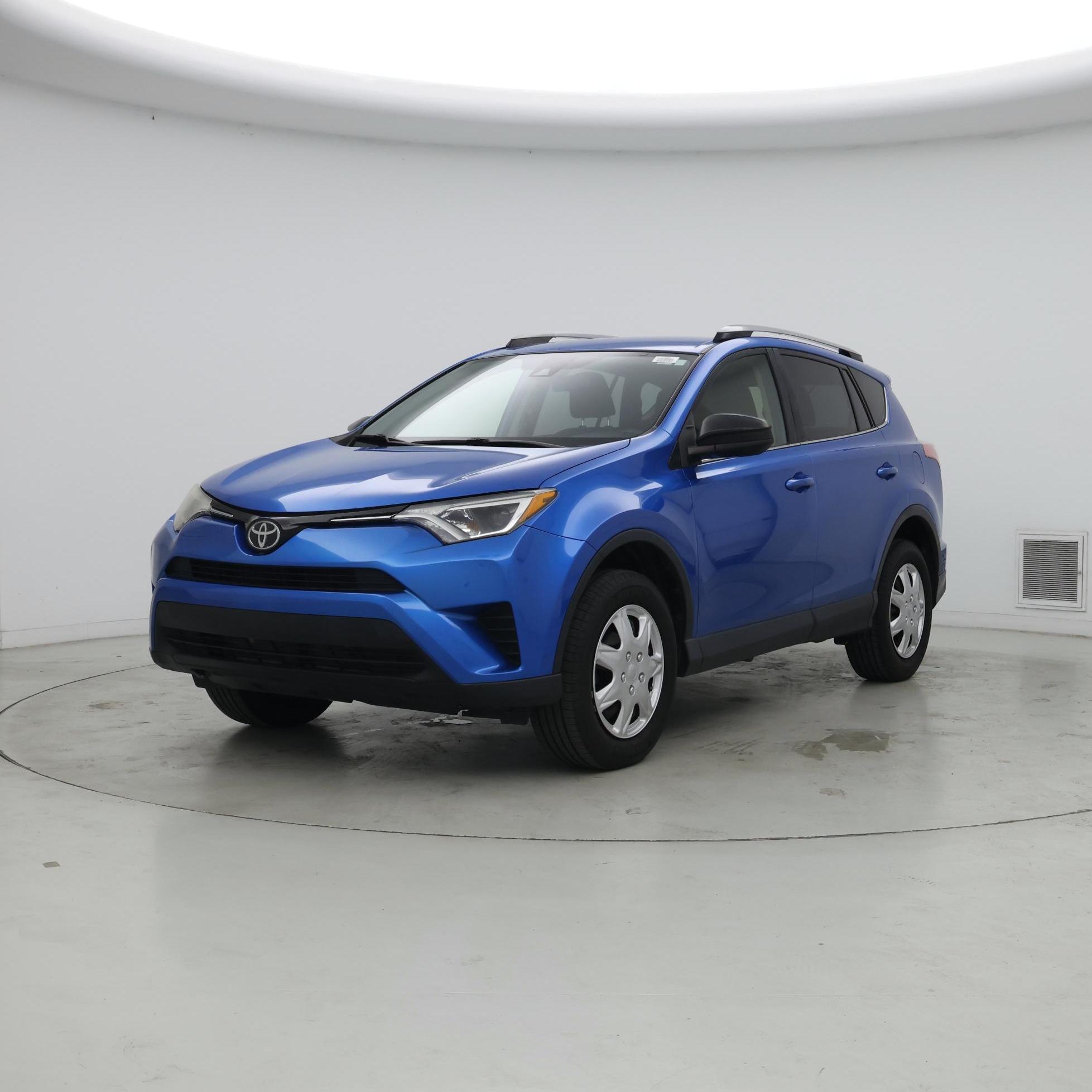 Thumbnail: 2018 Toyota RAV4 - 4