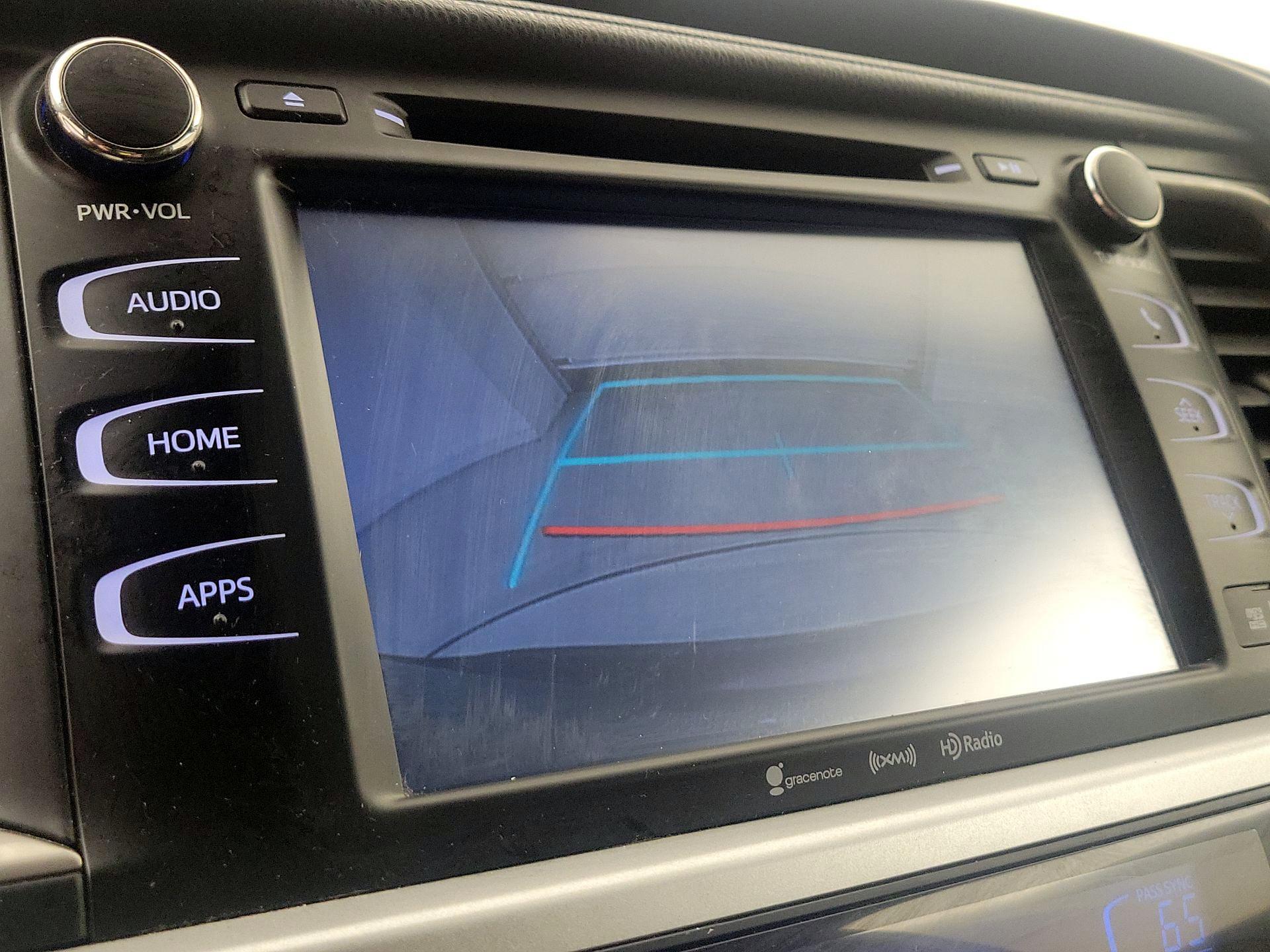 Thumbnail: 2017 Toyota Highlander - 15