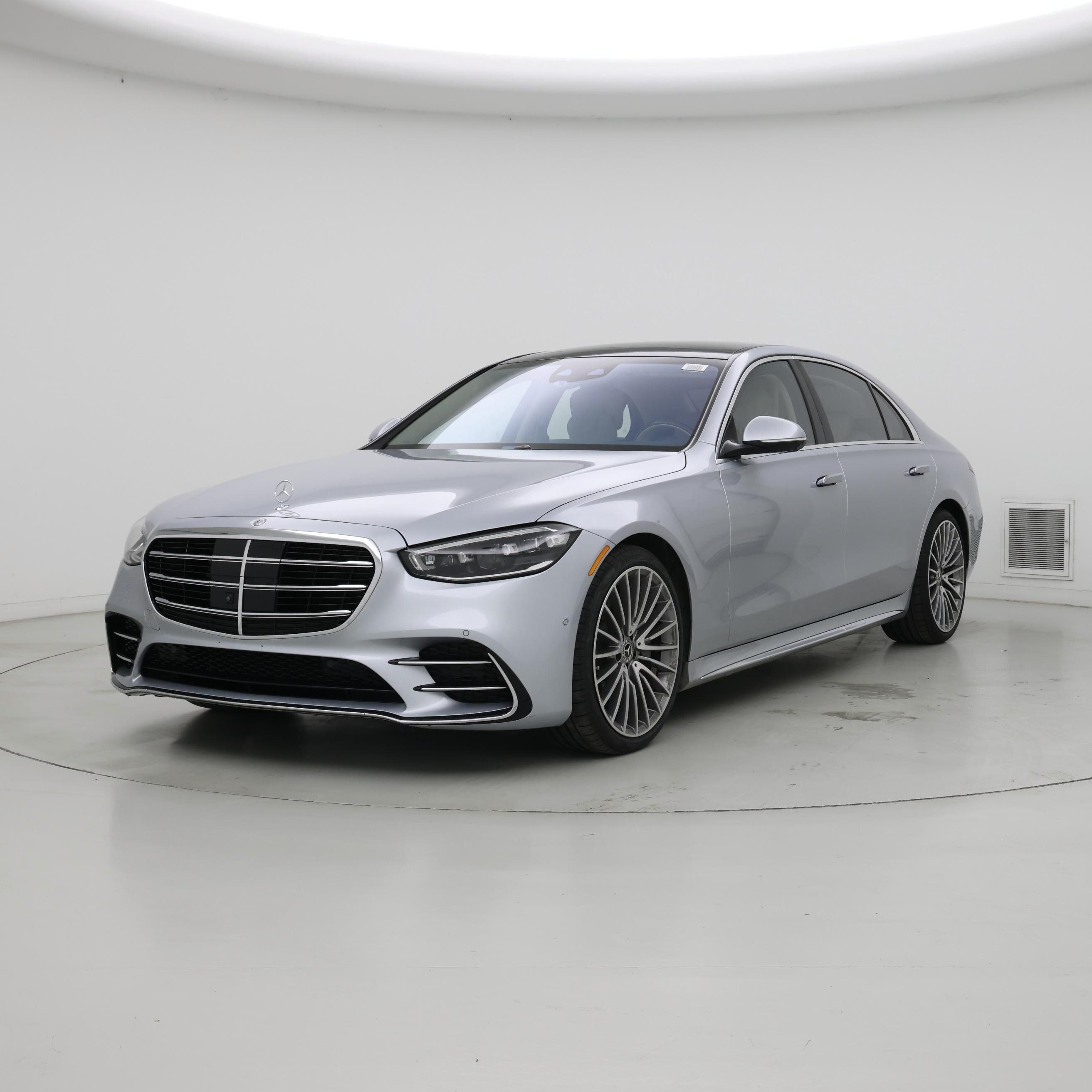 Thumbnail: 2021 Mercedes-Benz S-Class - 4