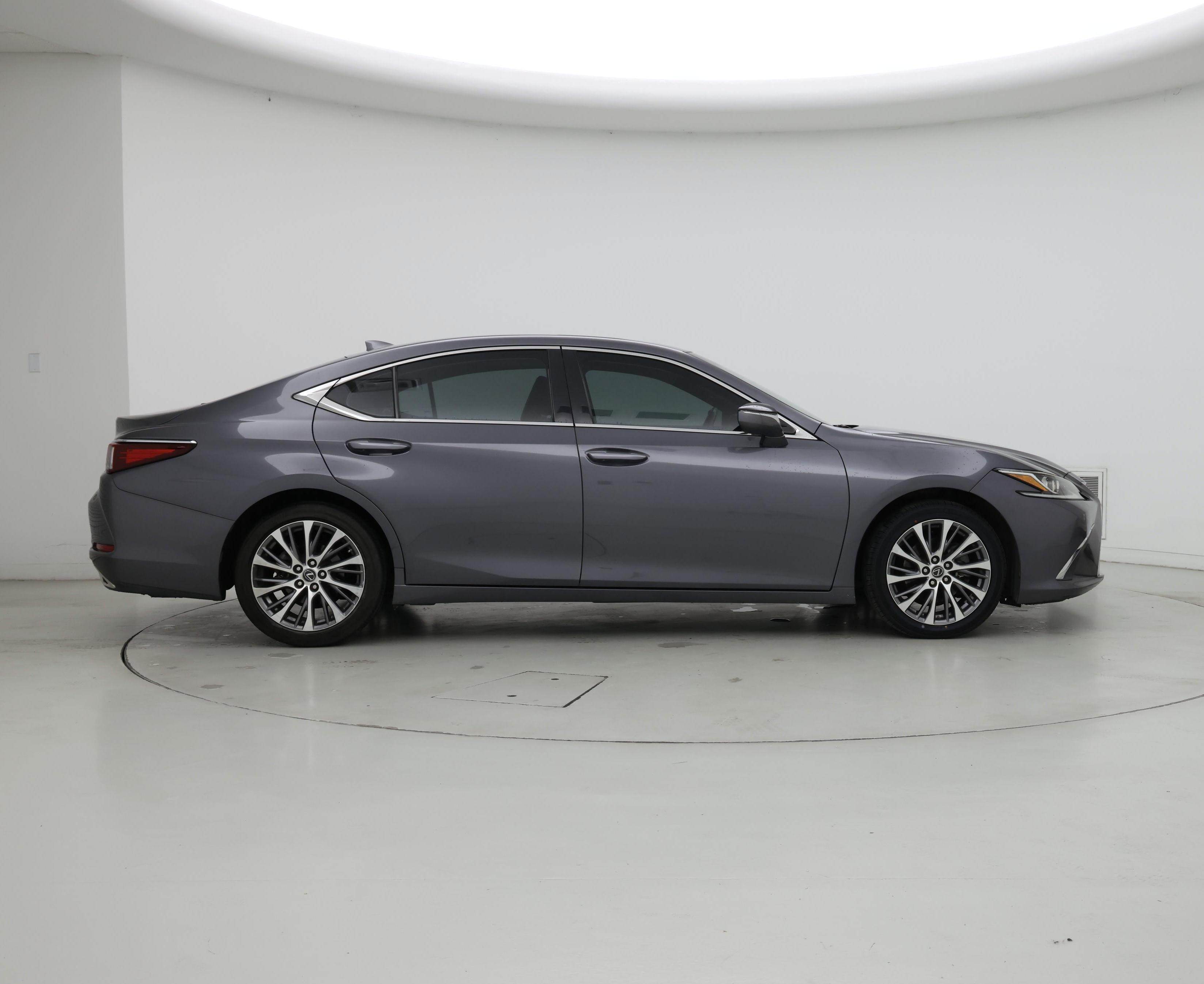 Thumbnail: 2019 Lexus ES - 7