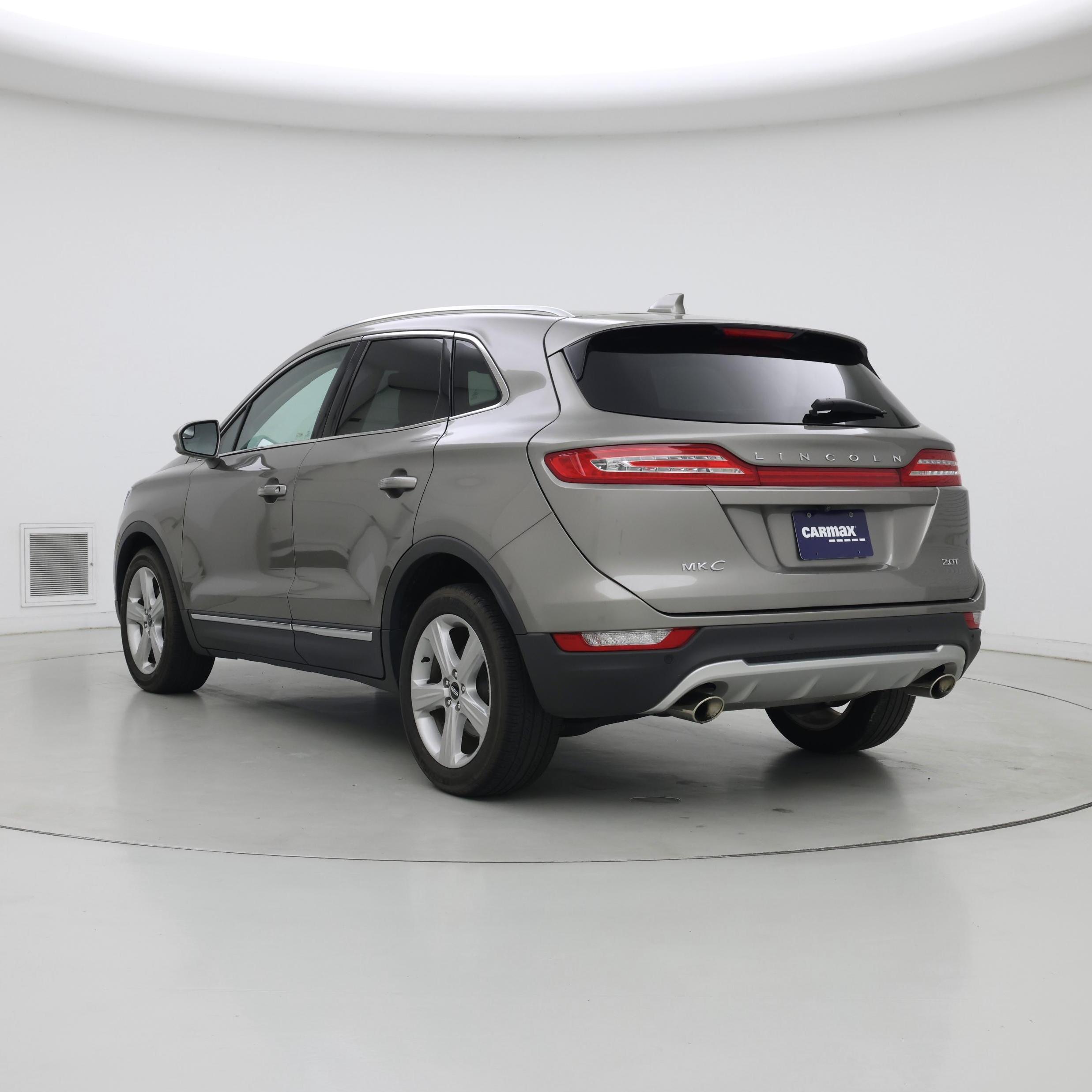 Thumbnail: 2017 Lincoln MKC - 2