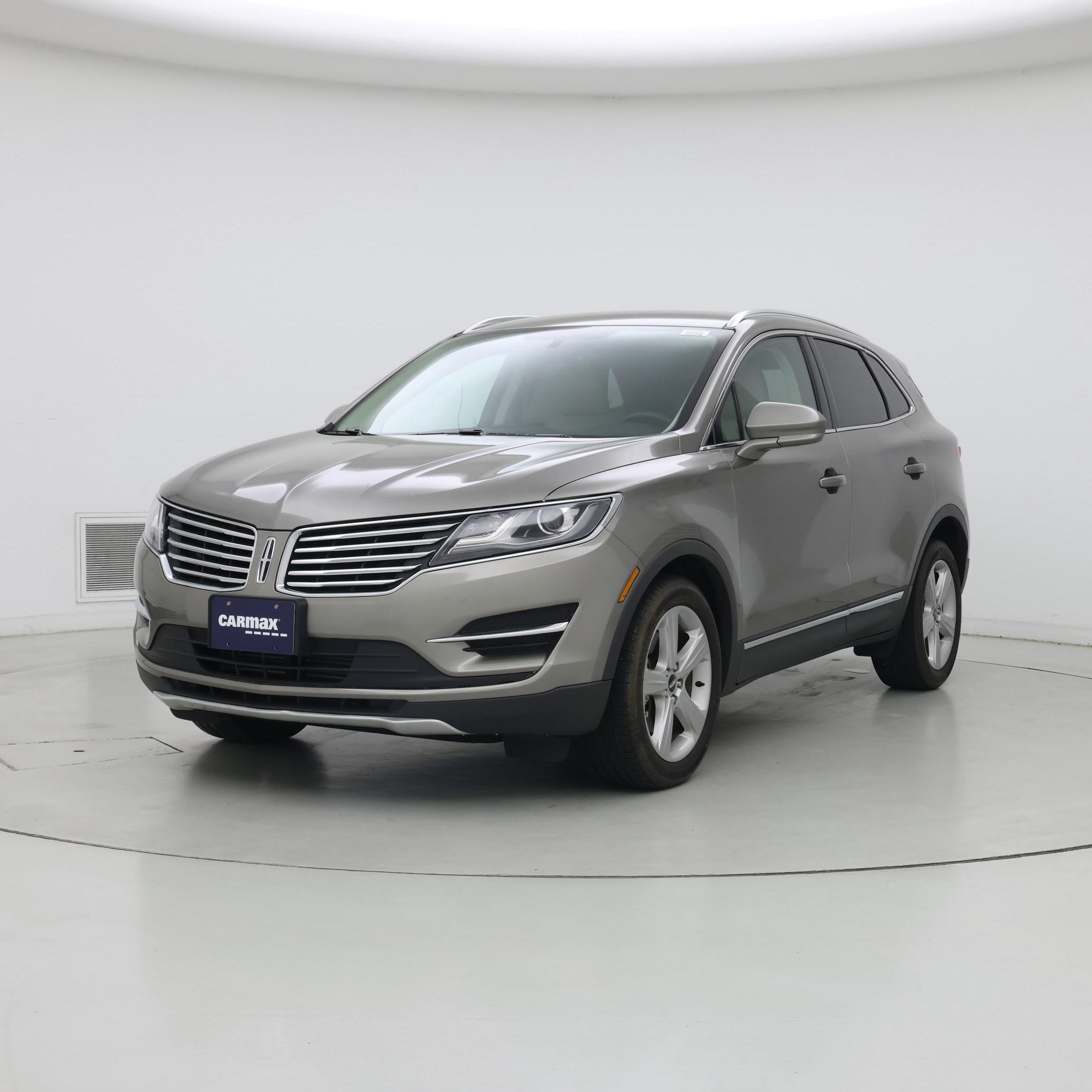Thumbnail: 2017 Lincoln MKC - 4