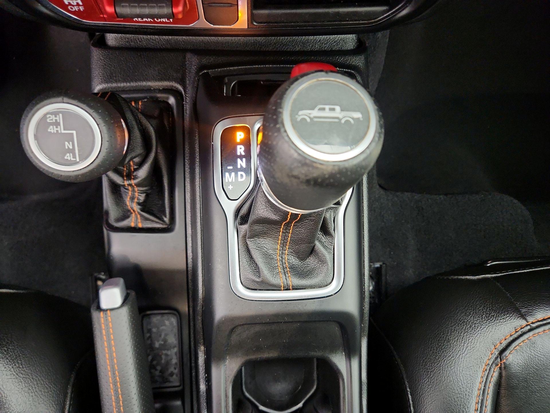 Thumbnail: 2021 Jeep Gladiator - 17