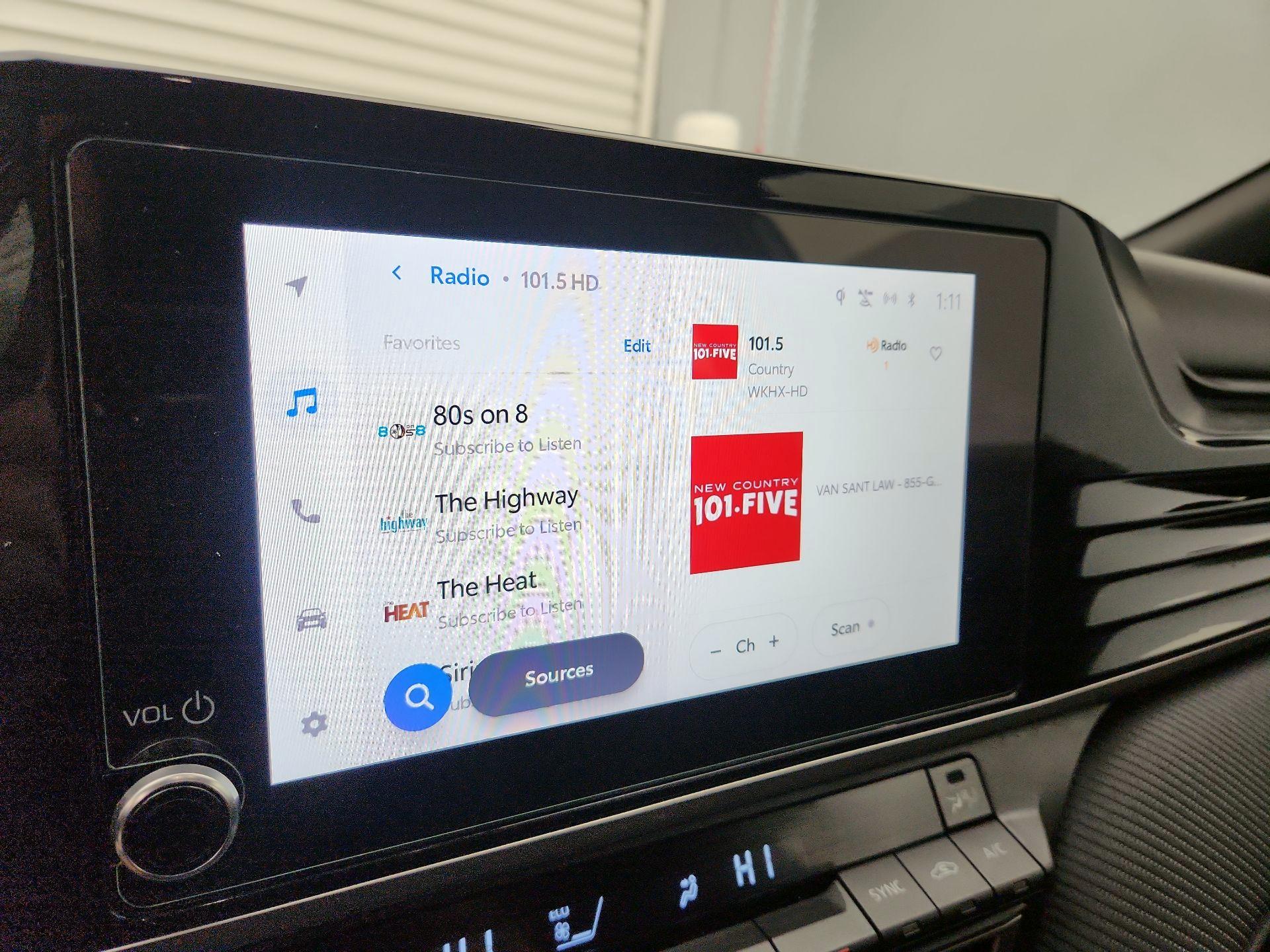 Thumbnail: 2025 Toyota Camry - 15