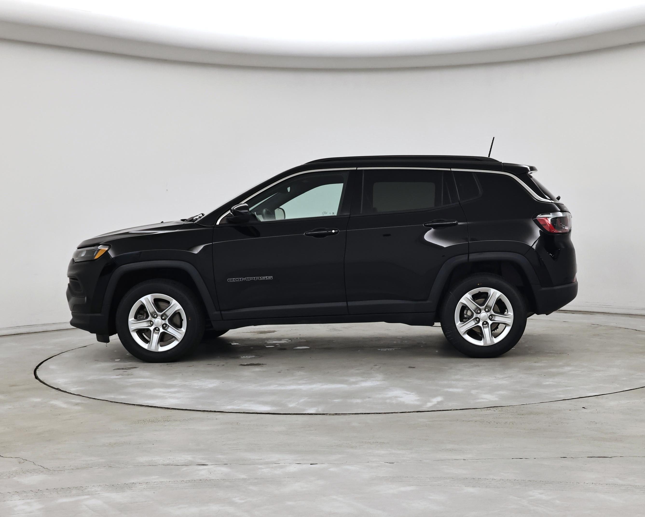 Thumbnail: 2023 Jeep Compass - 3