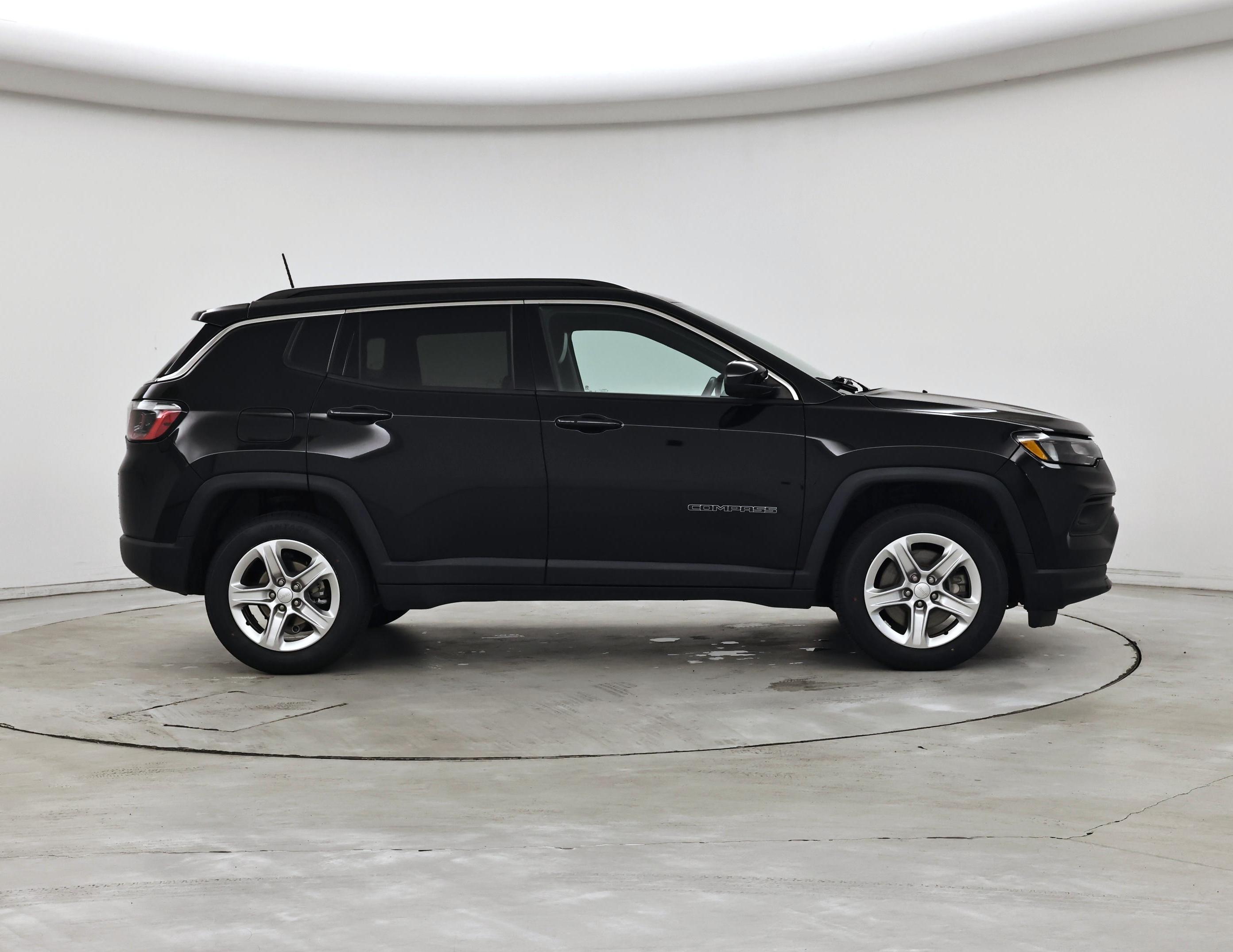 Thumbnail: 2023 Jeep Compass - 7