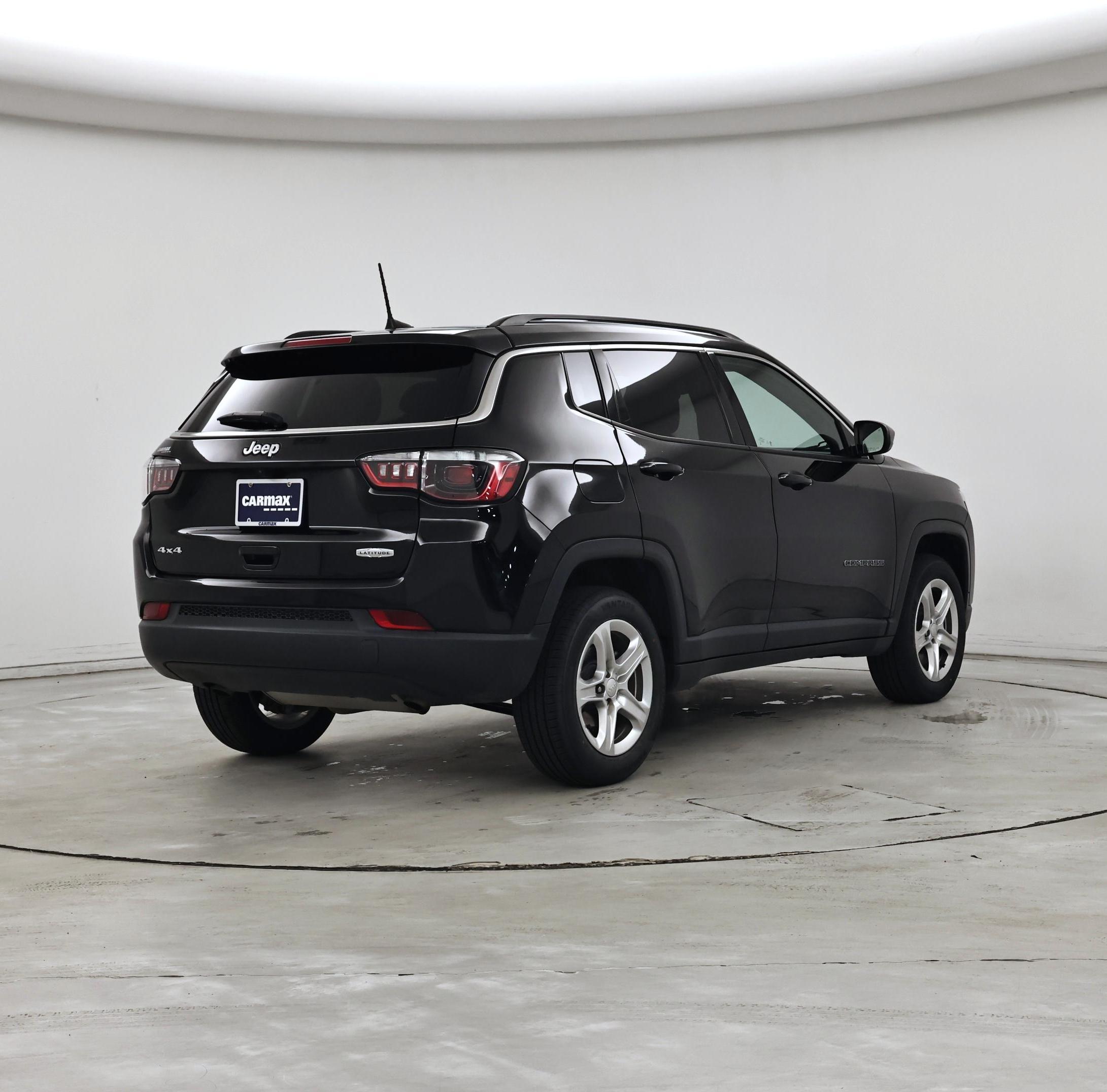 Thumbnail: 2023 Jeep Compass - 8