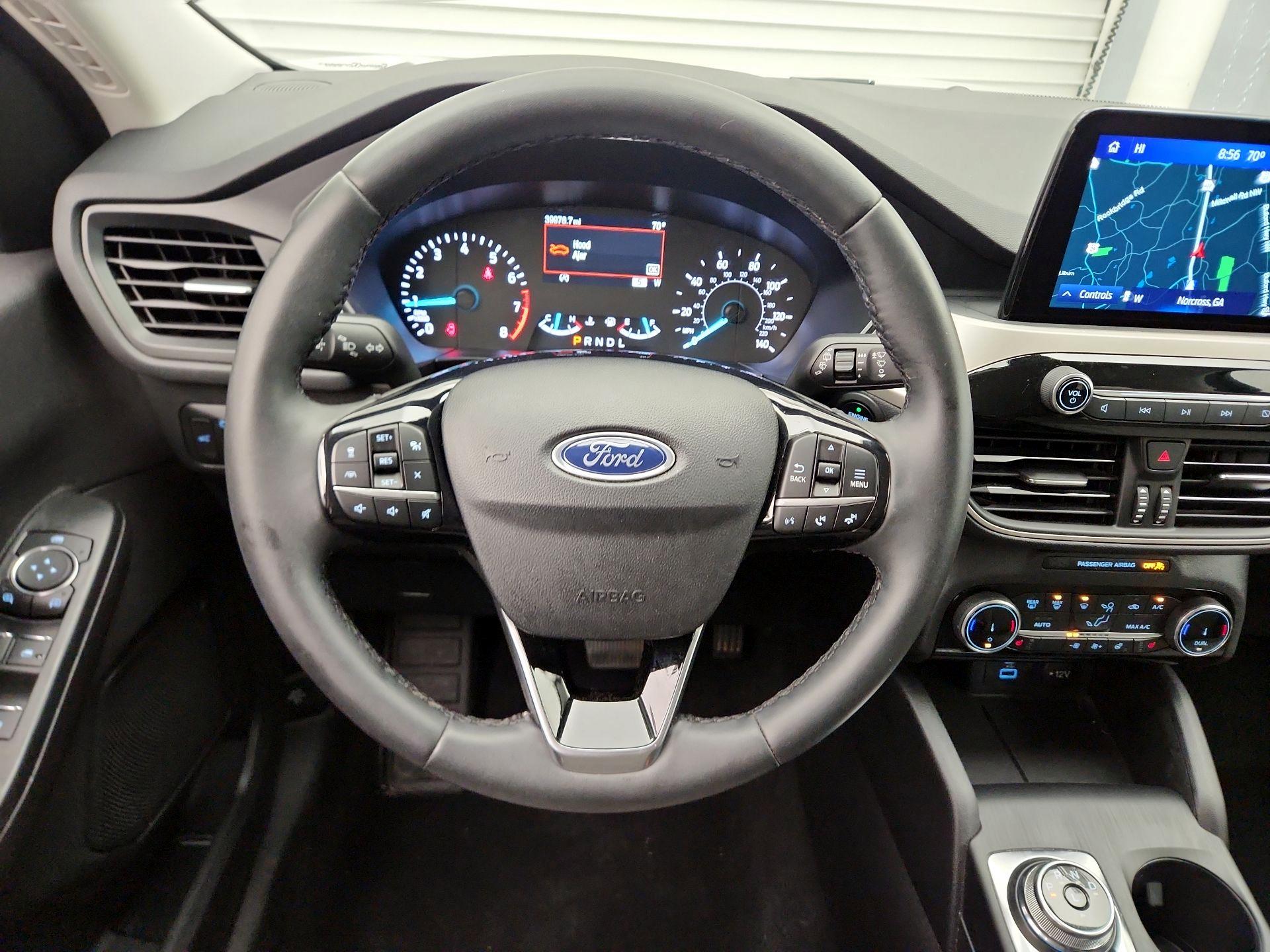 Thumbnail: 2022 Ford Escape - 10