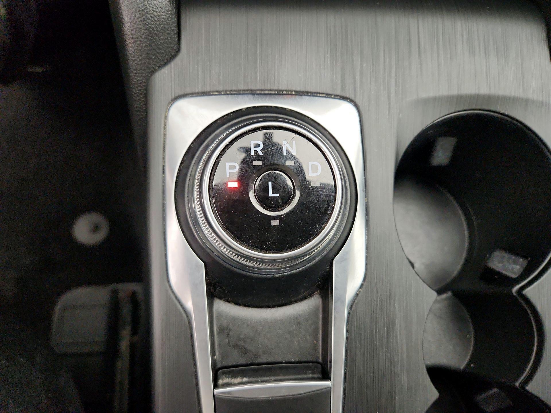 Thumbnail: 2022 Ford Escape - 18