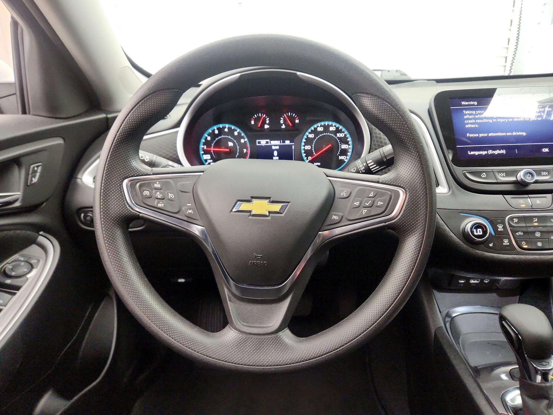 Thumbnail: 2024 Chevrolet Malibu - 10