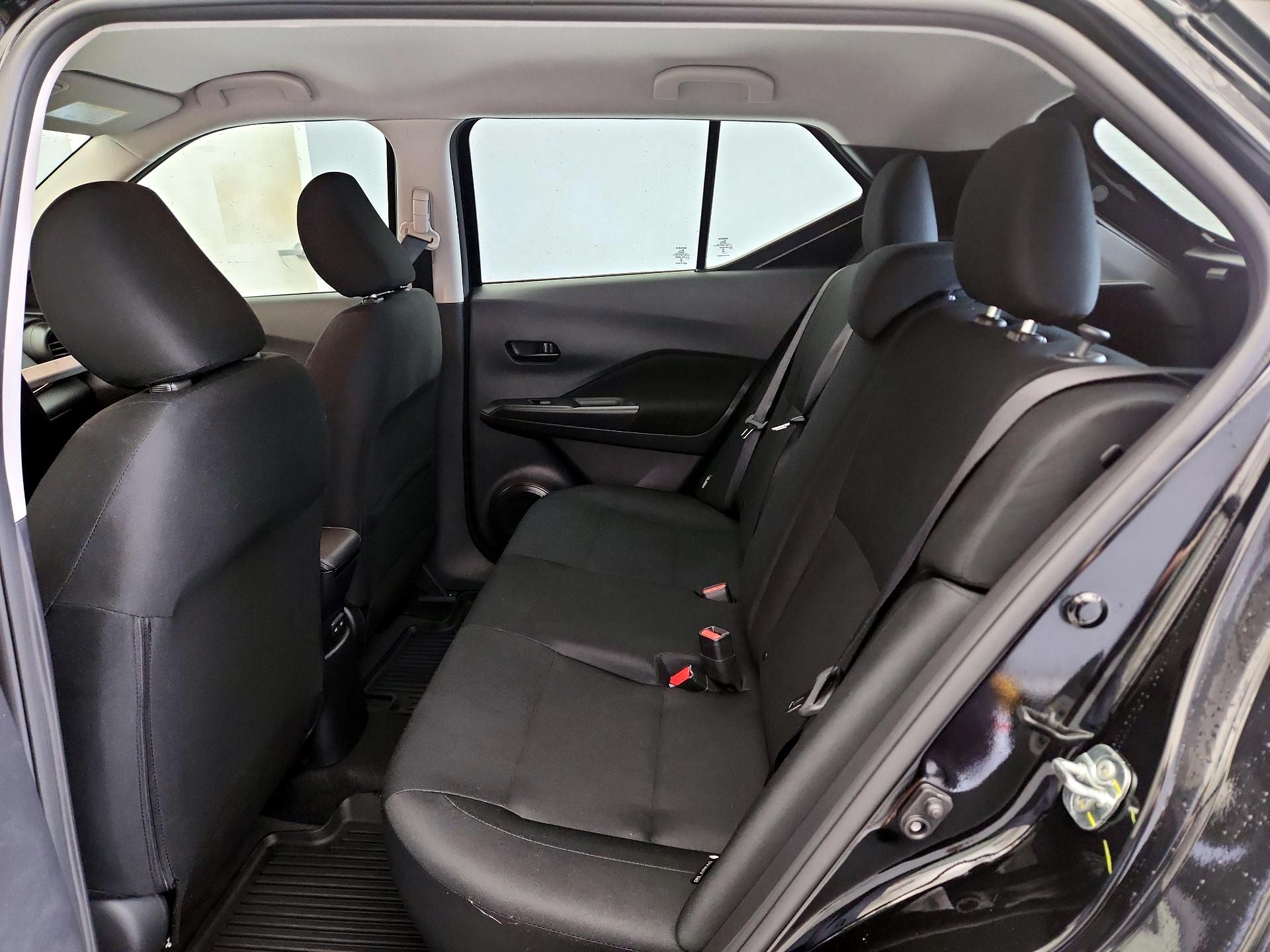 Thumbnail: 2025 Nissan Kicks - 19