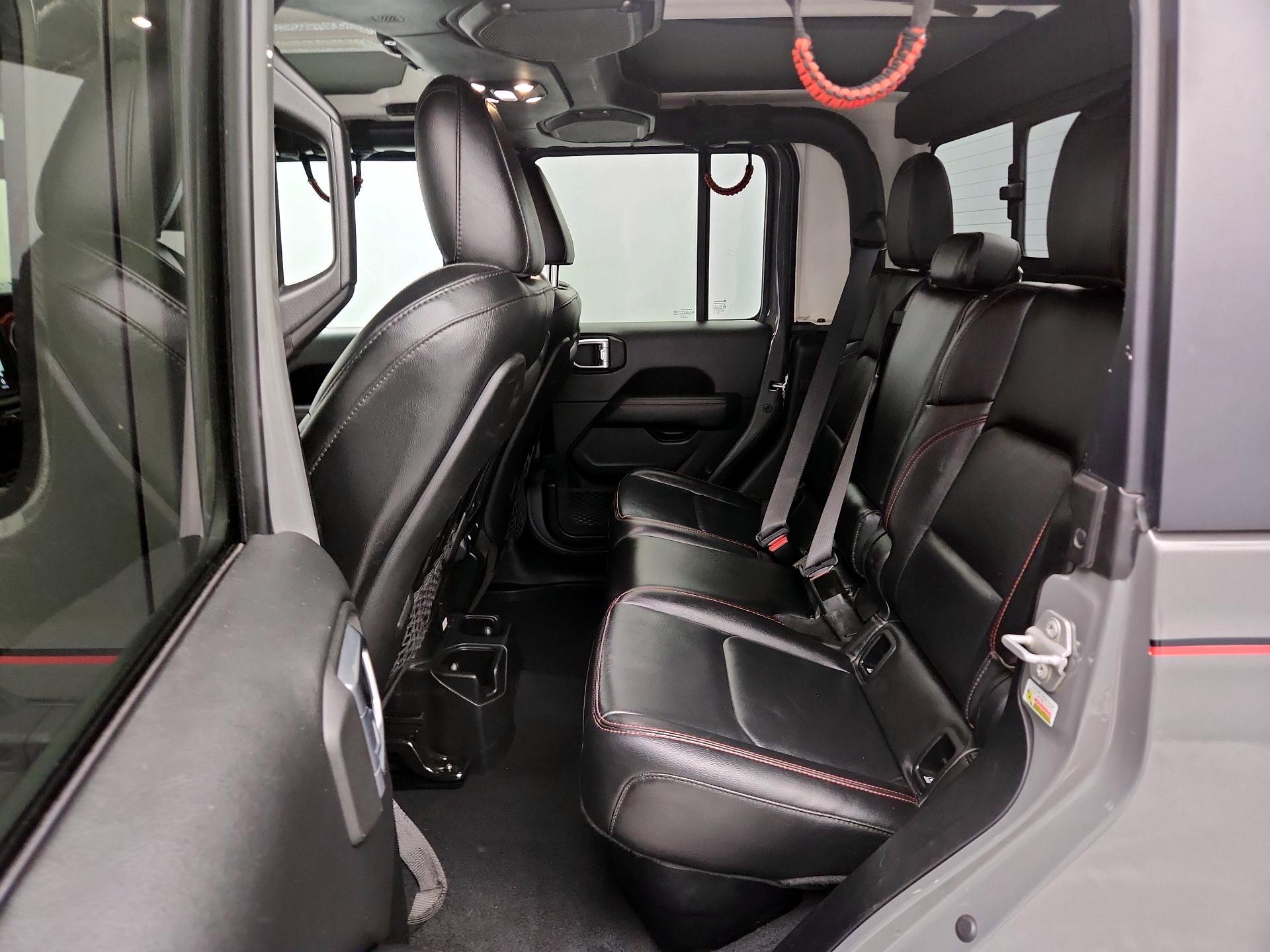 Thumbnail: 2020 Jeep Gladiator - 20