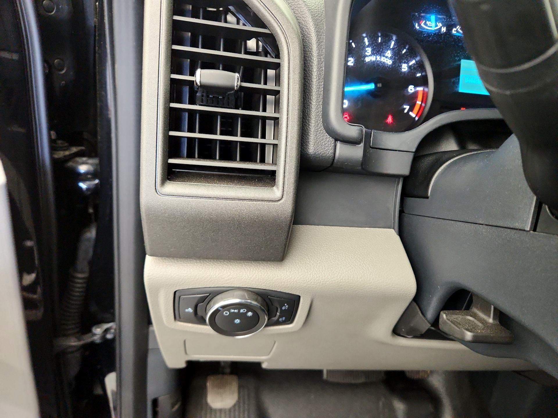 Thumbnail: 2022 Ford F-350 - 13