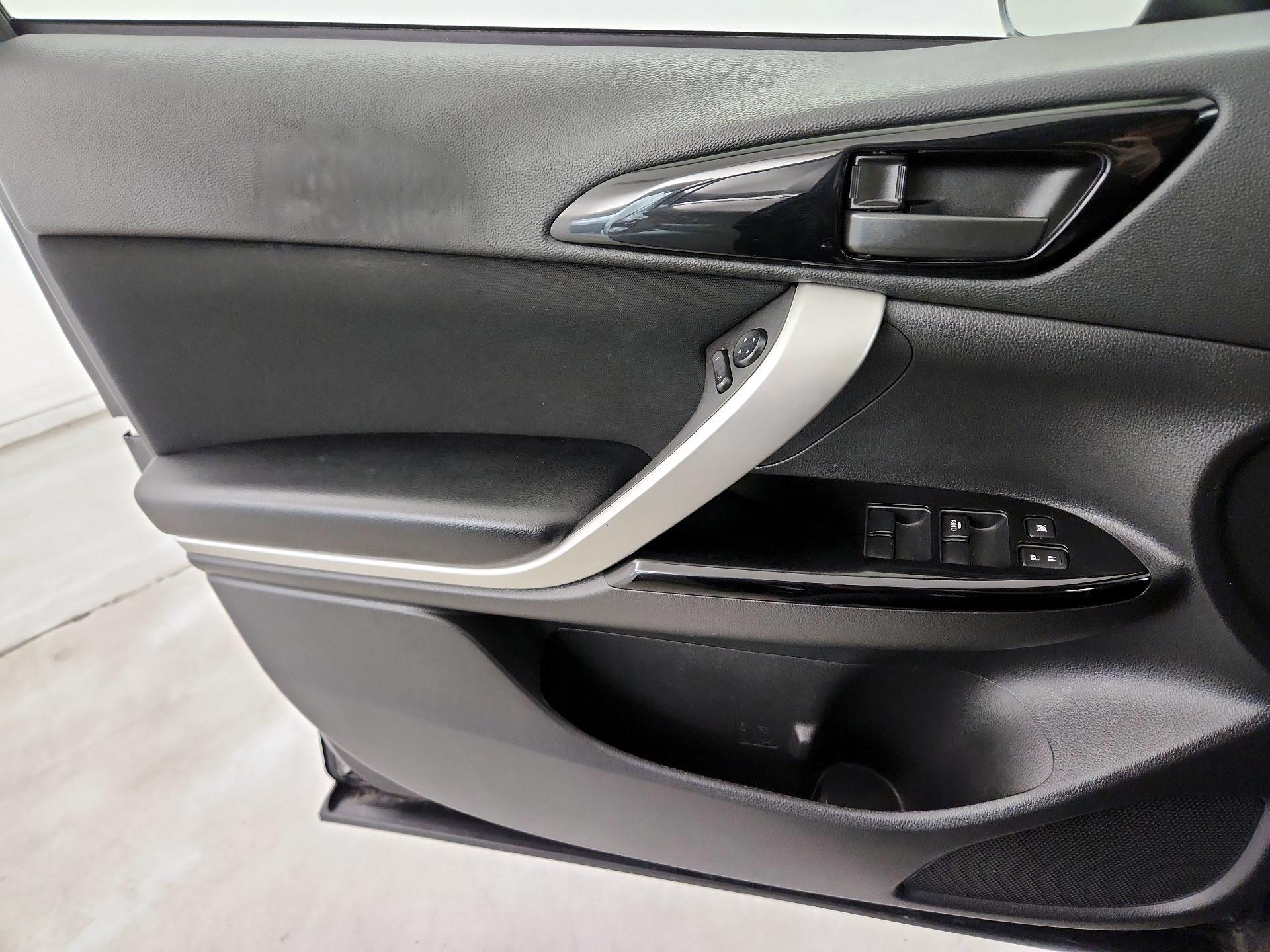 Thumbnail: 2025 Mitsubishi Eclipse Cross - 12