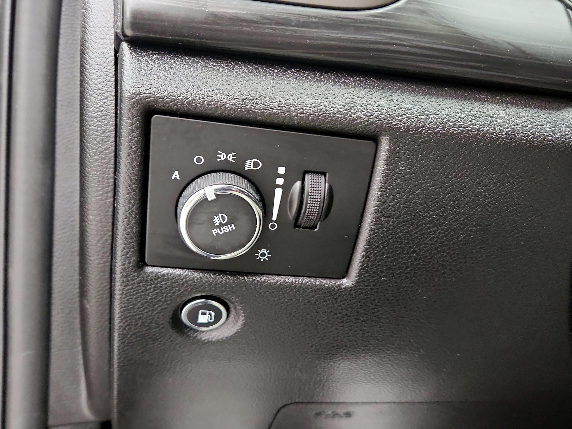 Thumbnail: 2021 Jeep Grand Cherokee - 13