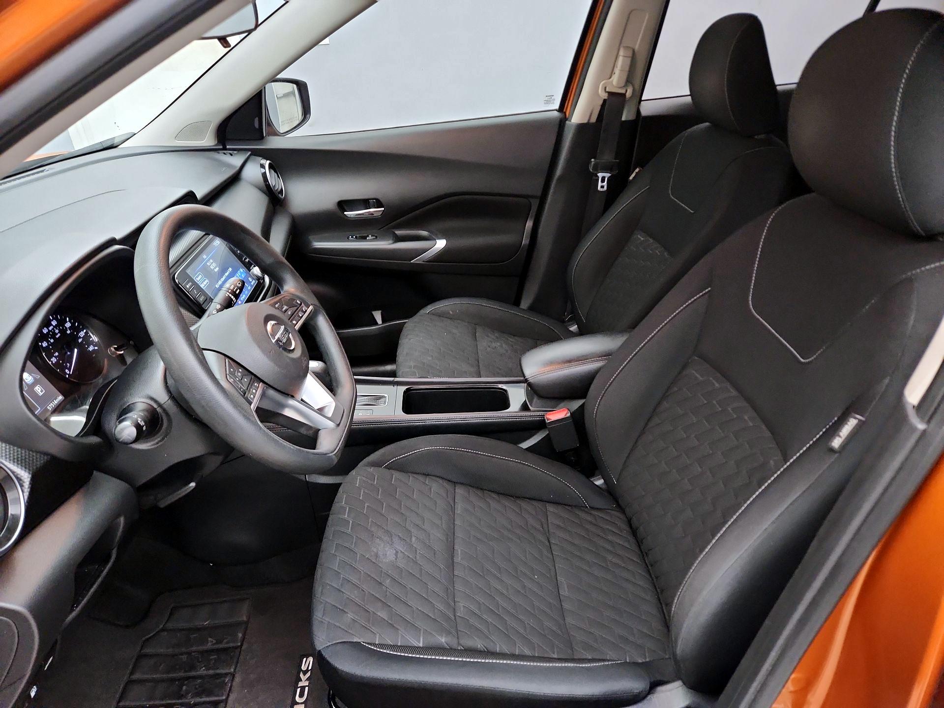 Thumbnail: 2021 Nissan Kicks - 11