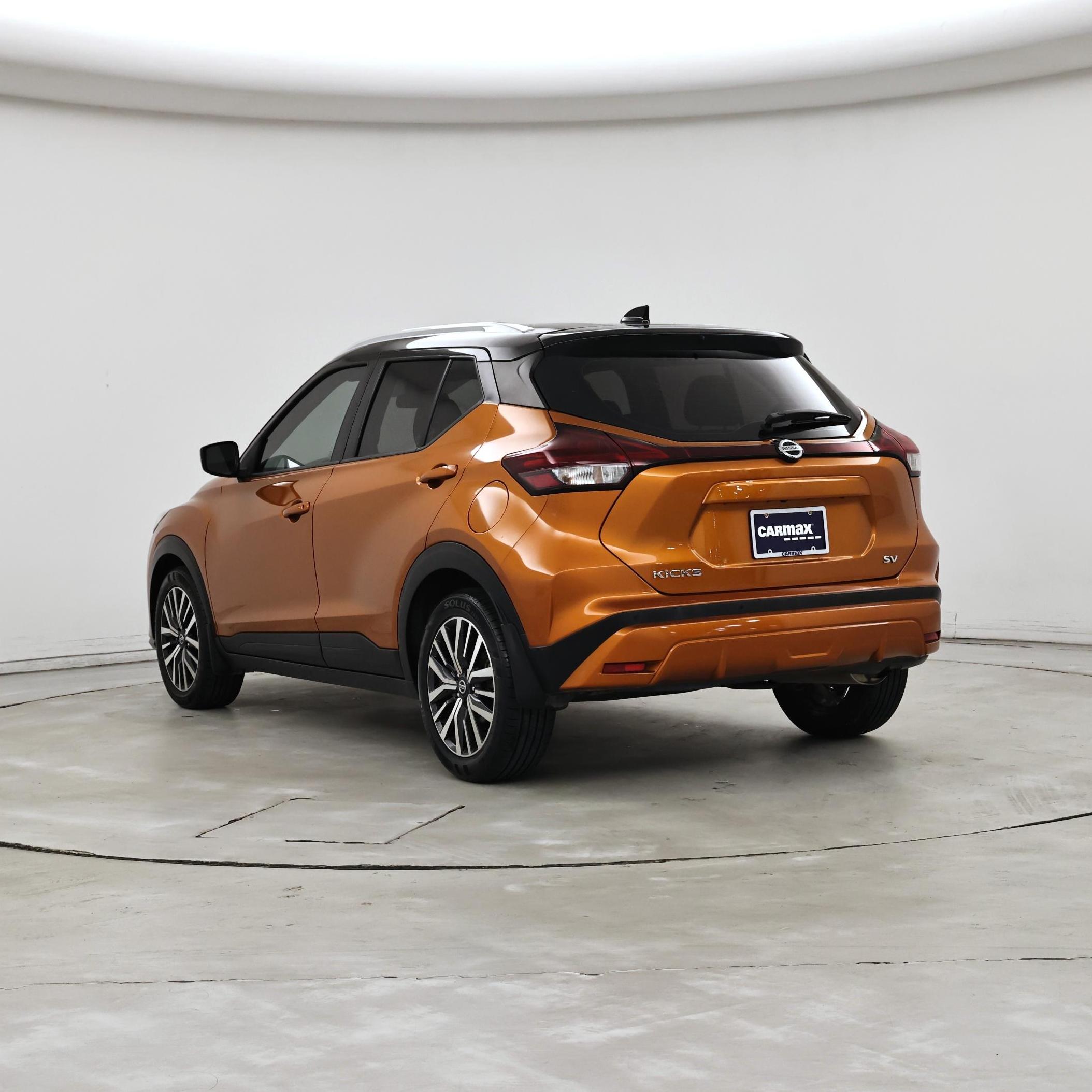 Thumbnail: 2021 Nissan Kicks - 2