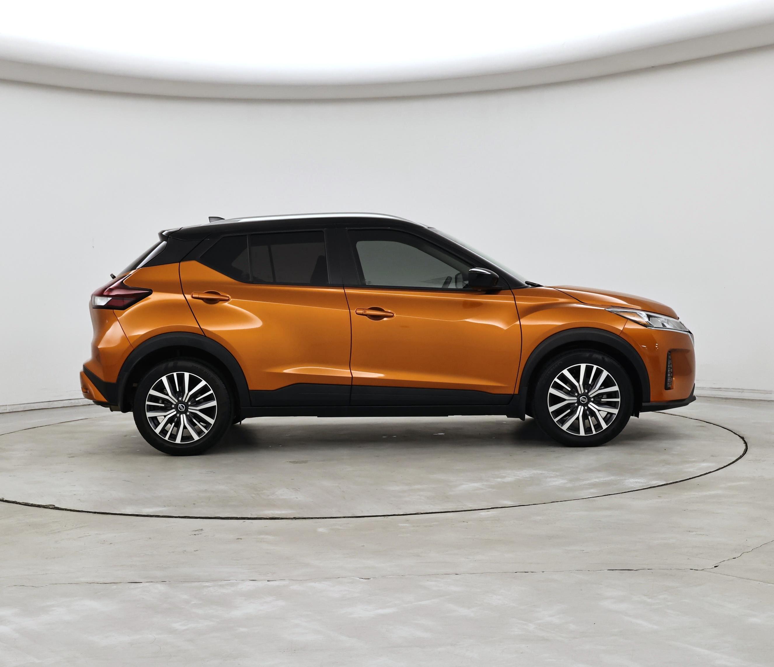 Thumbnail: 2021 Nissan Kicks - 7
