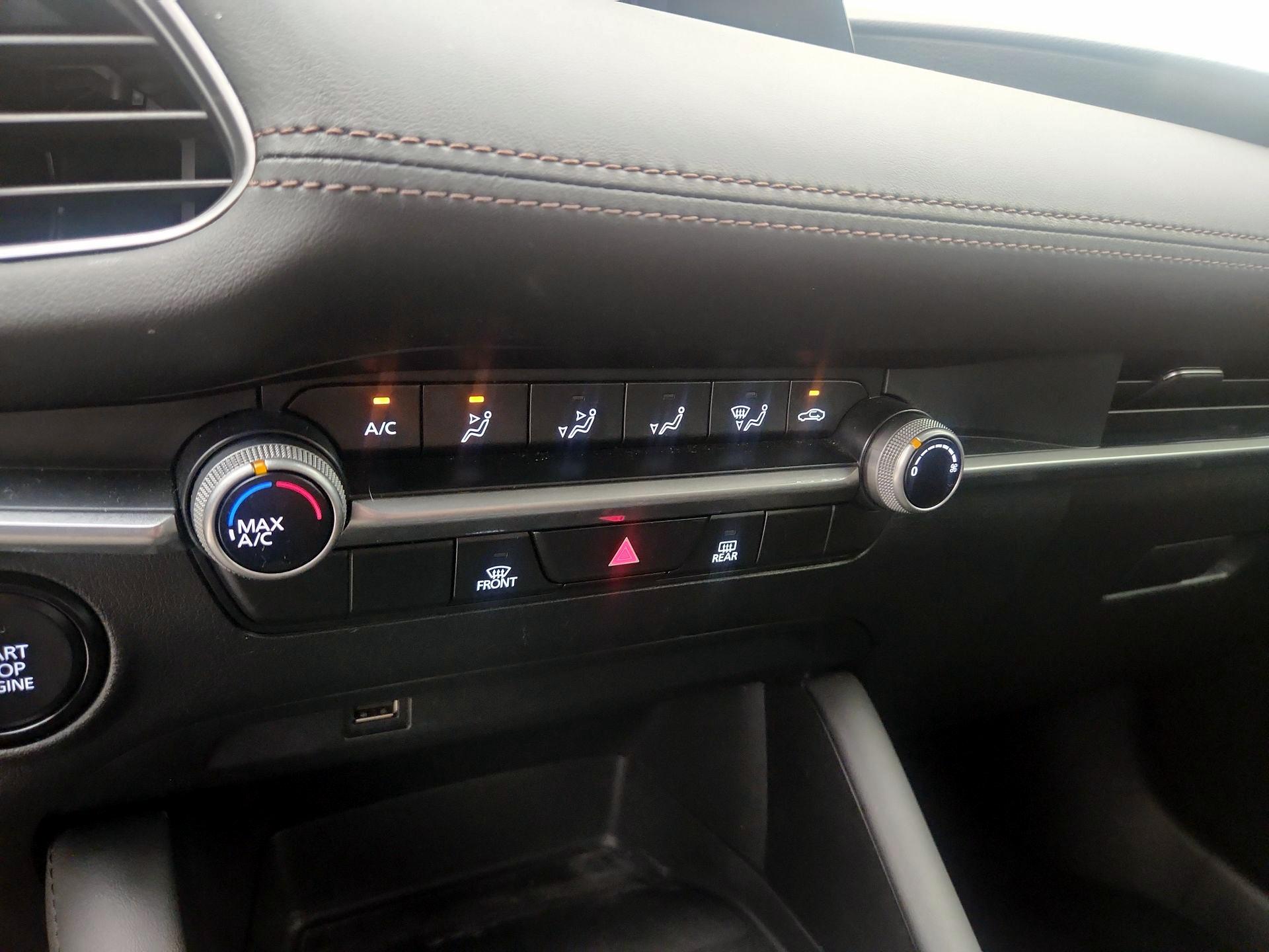 Thumbnail: 2021 Mazda Mazda3 - 16