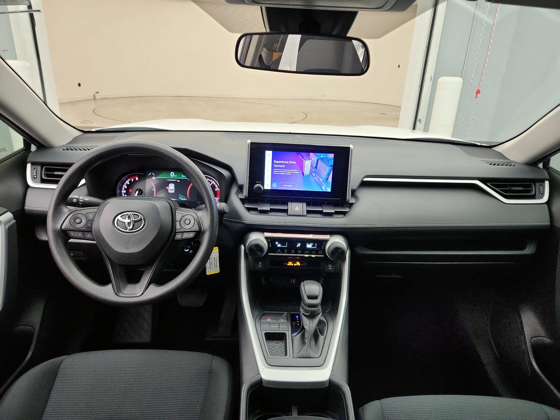 Thumbnail: 2025 Toyota RAV4 - 9