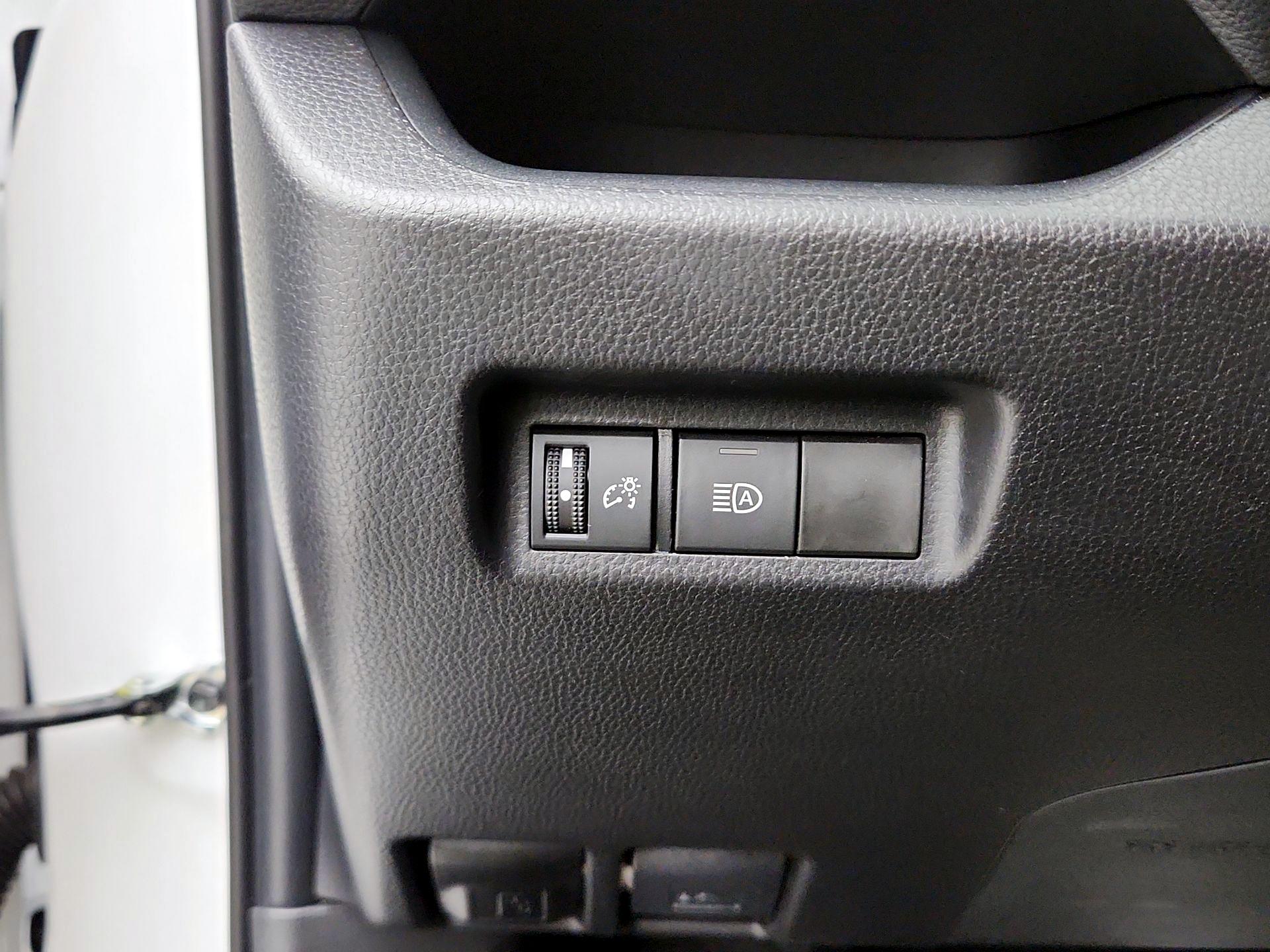 Thumbnail: 2025 Toyota RAV4 - 13