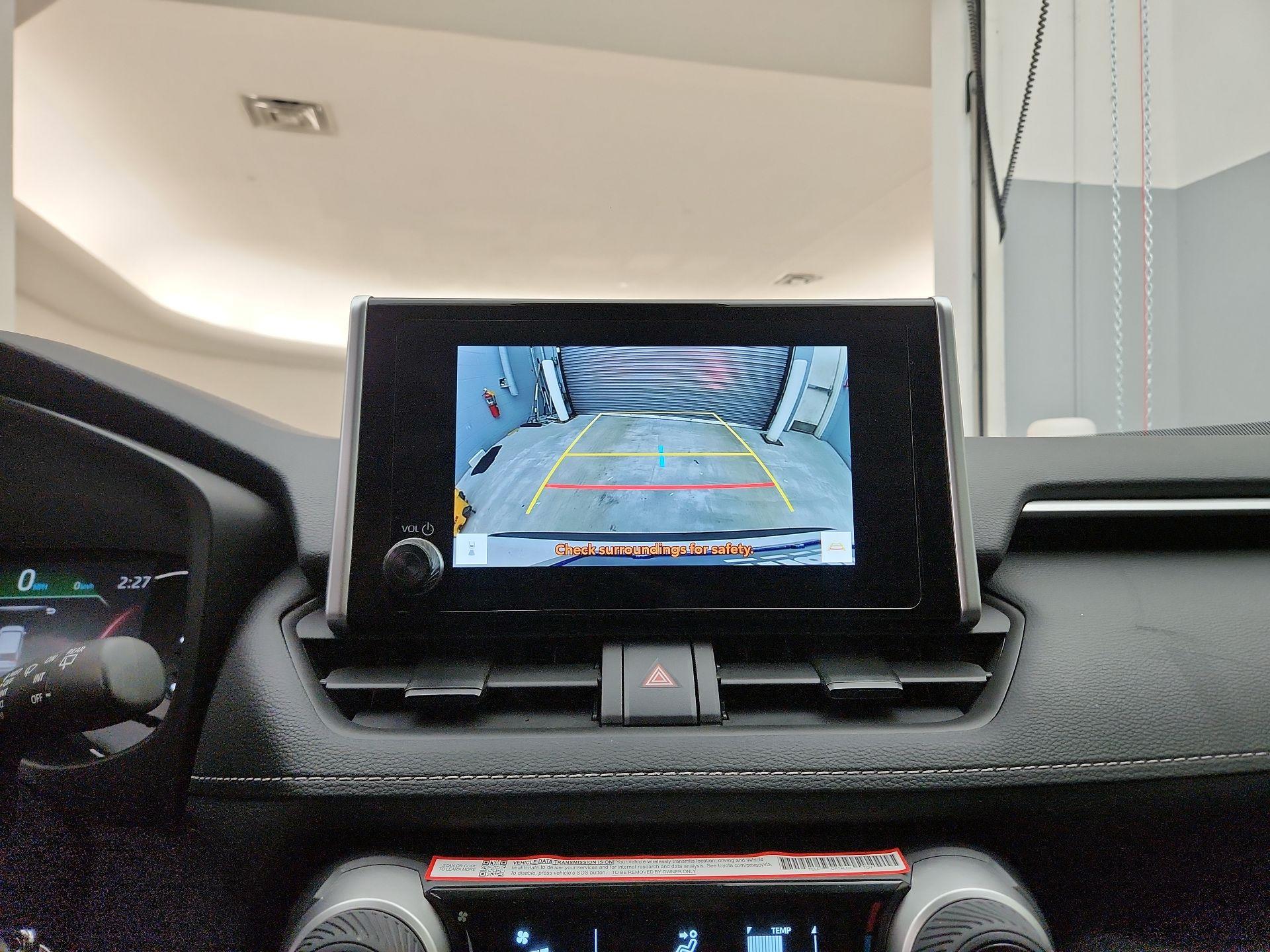 Thumbnail: 2025 Toyota RAV4 - 15