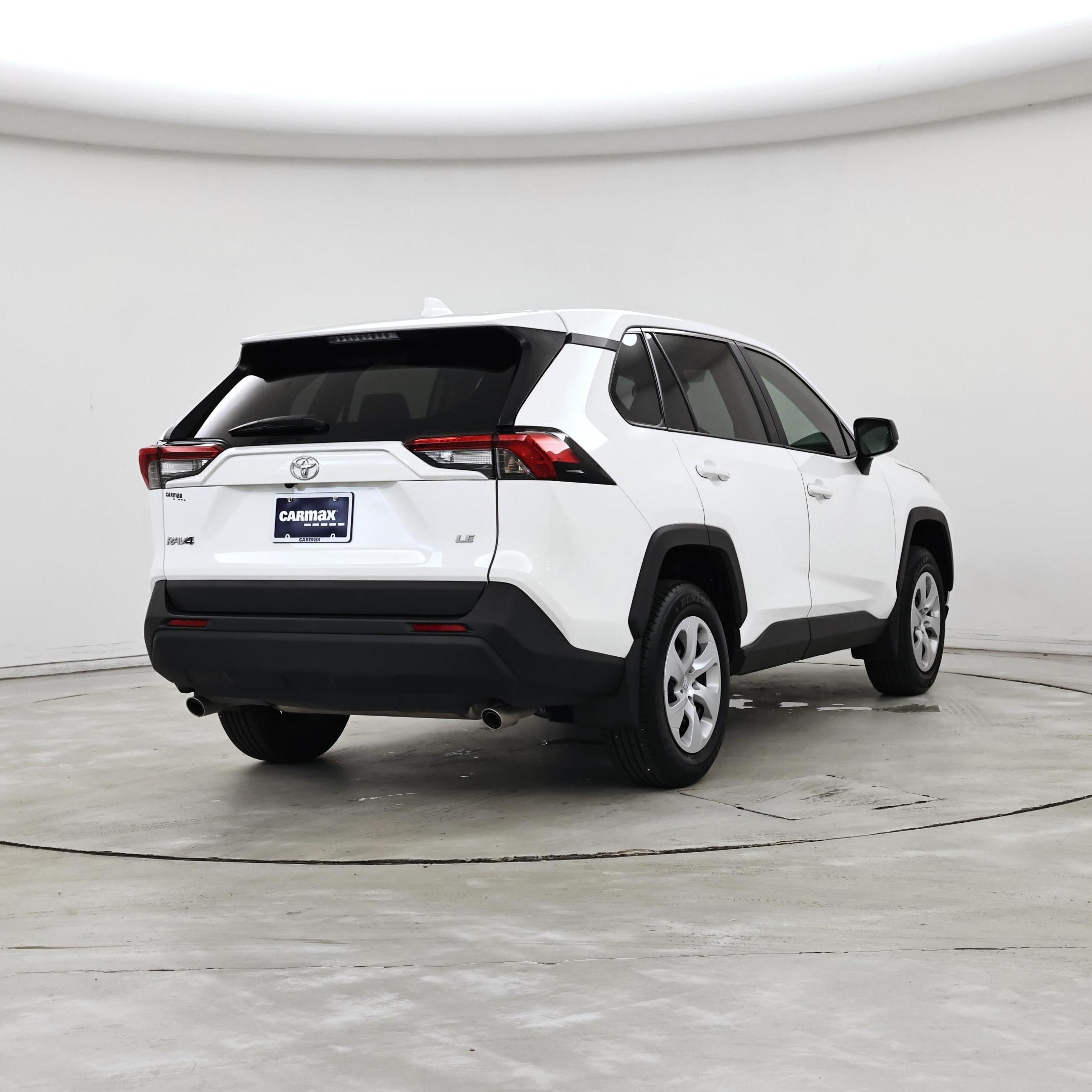 Thumbnail: 2025 Toyota RAV4 - 8