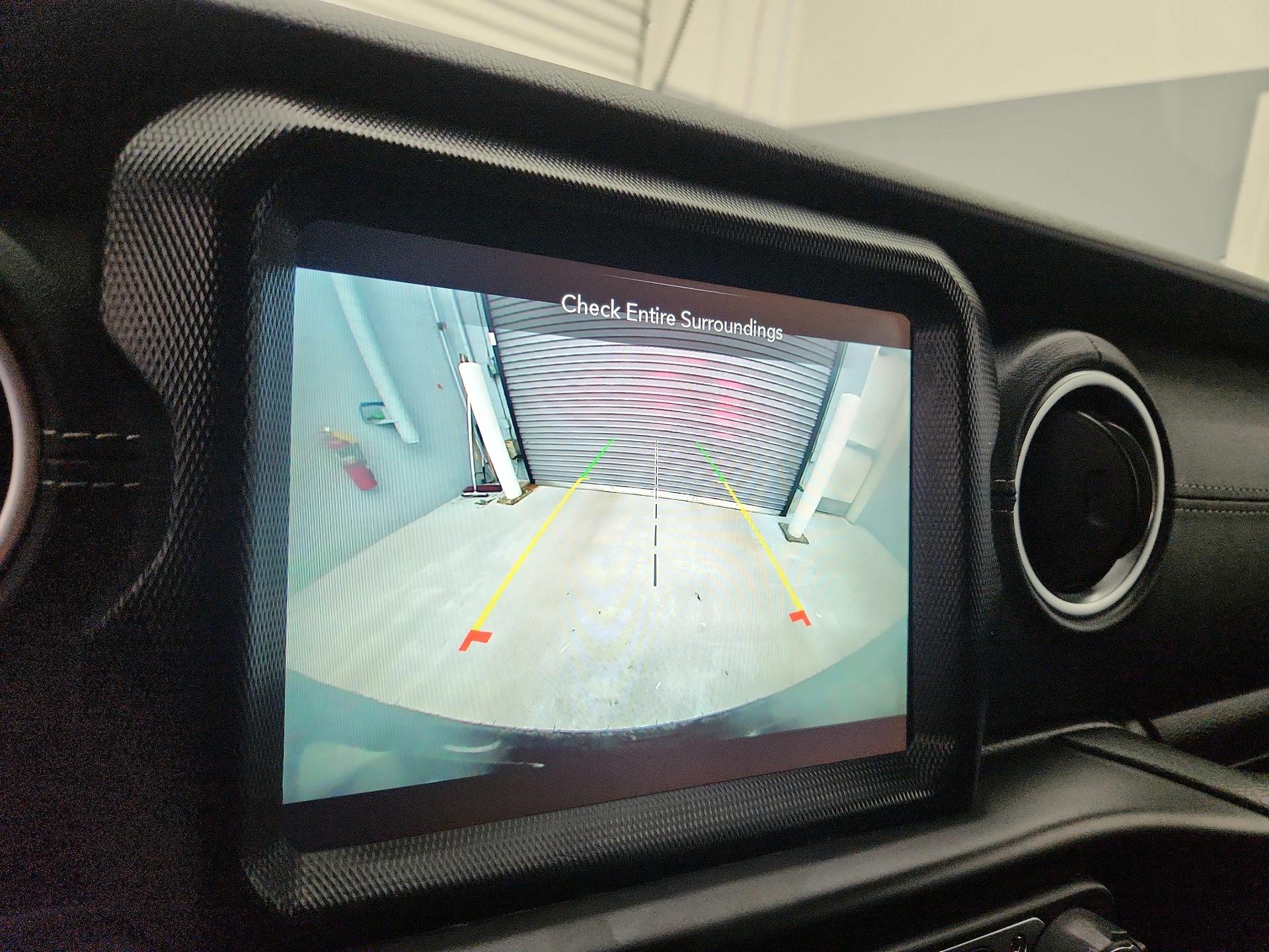 Thumbnail: 2021 Jeep Wrangler - 15