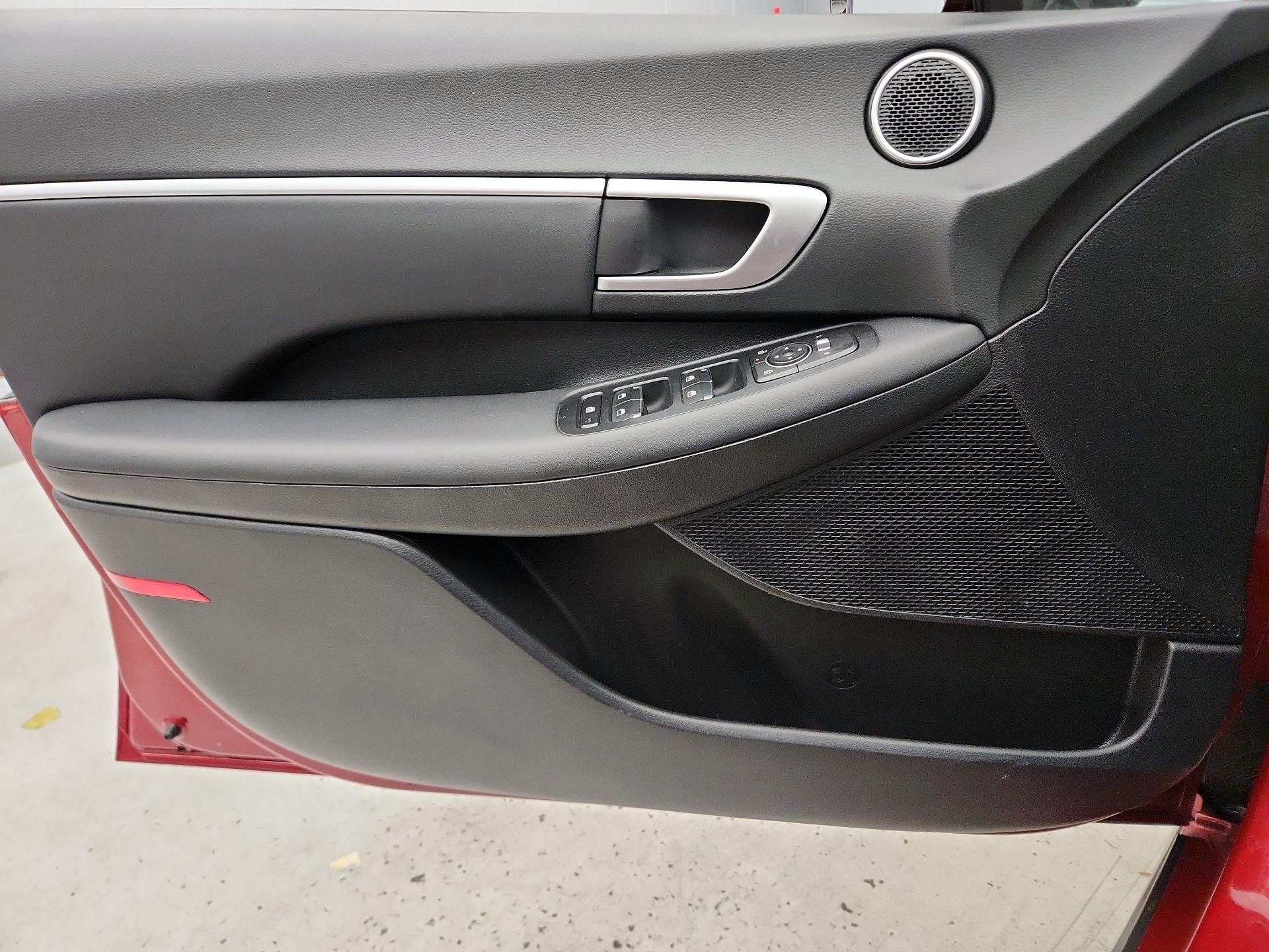 Thumbnail: 2025 Hyundai Sonata - 12