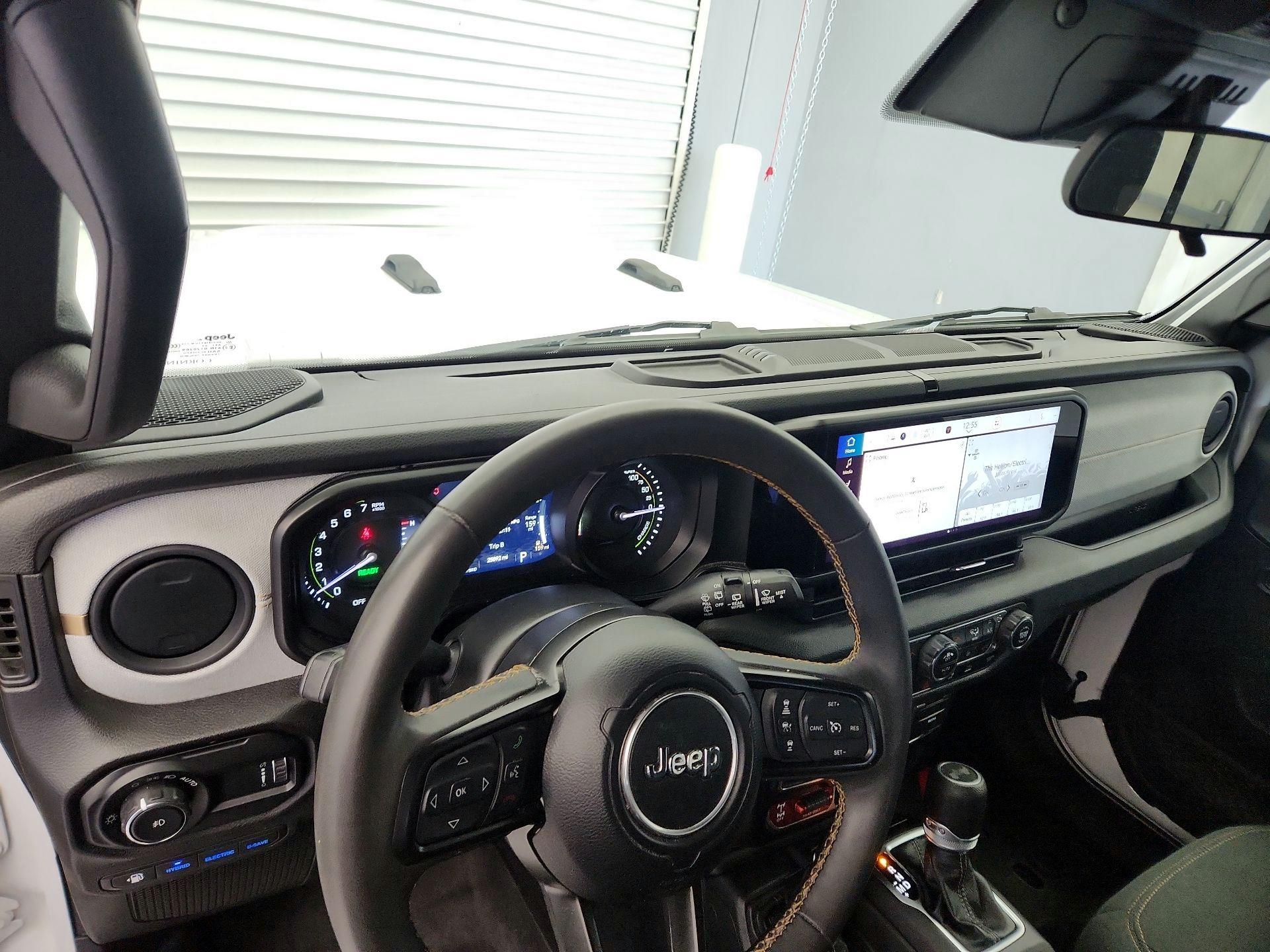 Thumbnail: 2024 Jeep Wrangler - 9