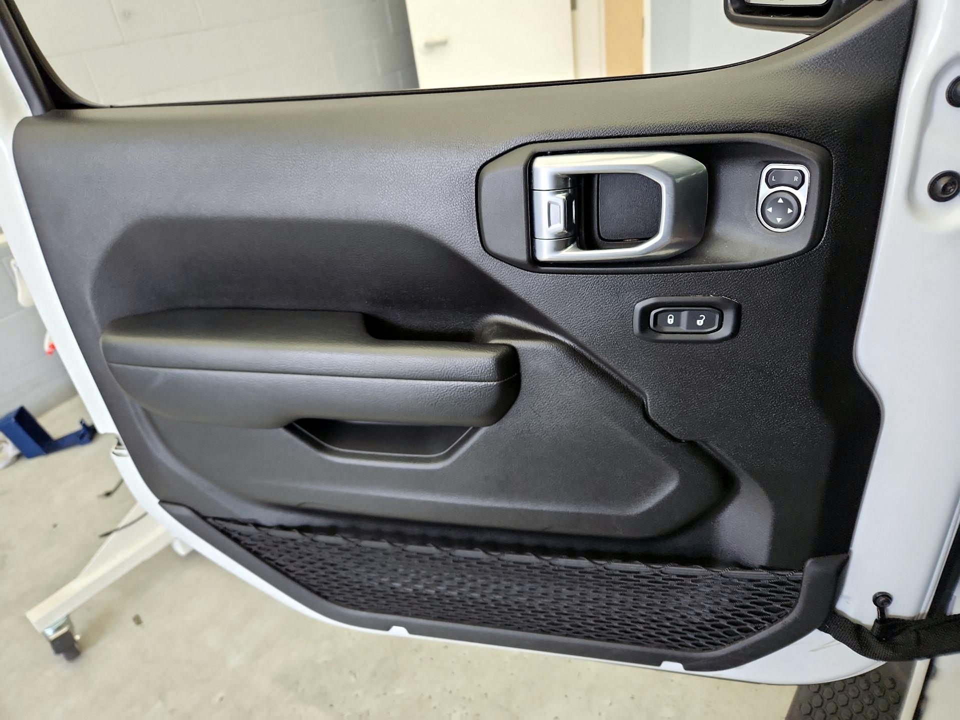 Thumbnail: 2024 Jeep Wrangler - 12