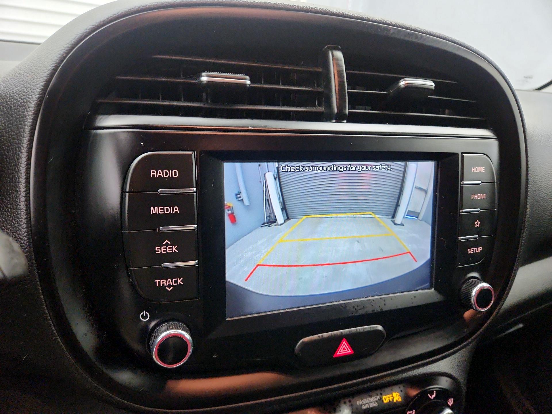 Thumbnail: 2020 Kia Soul - 14