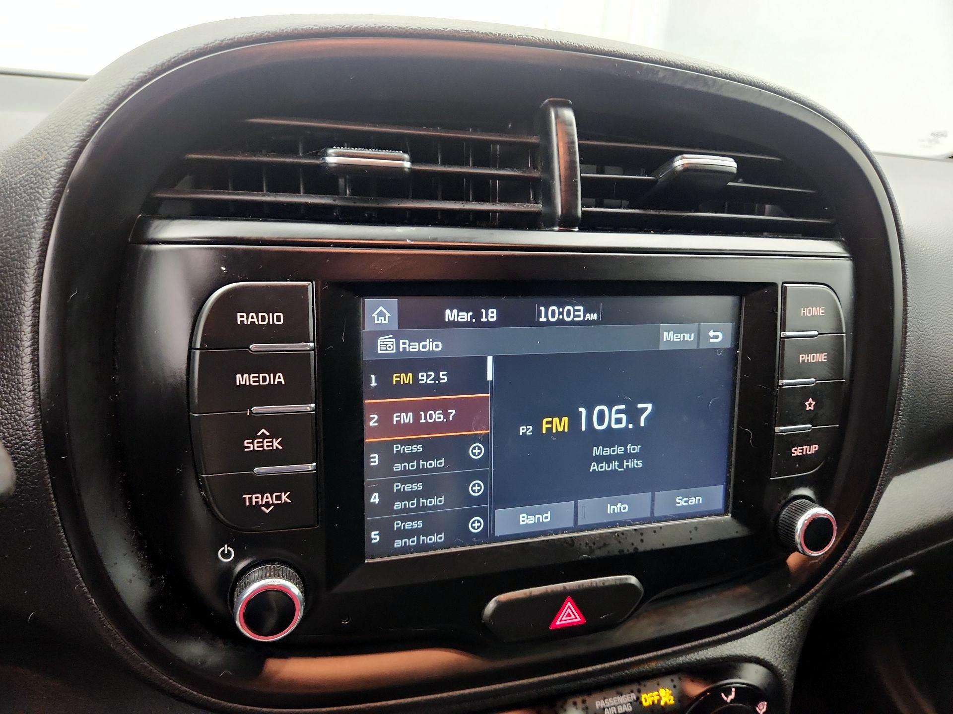 Thumbnail: 2020 Kia Soul - 15