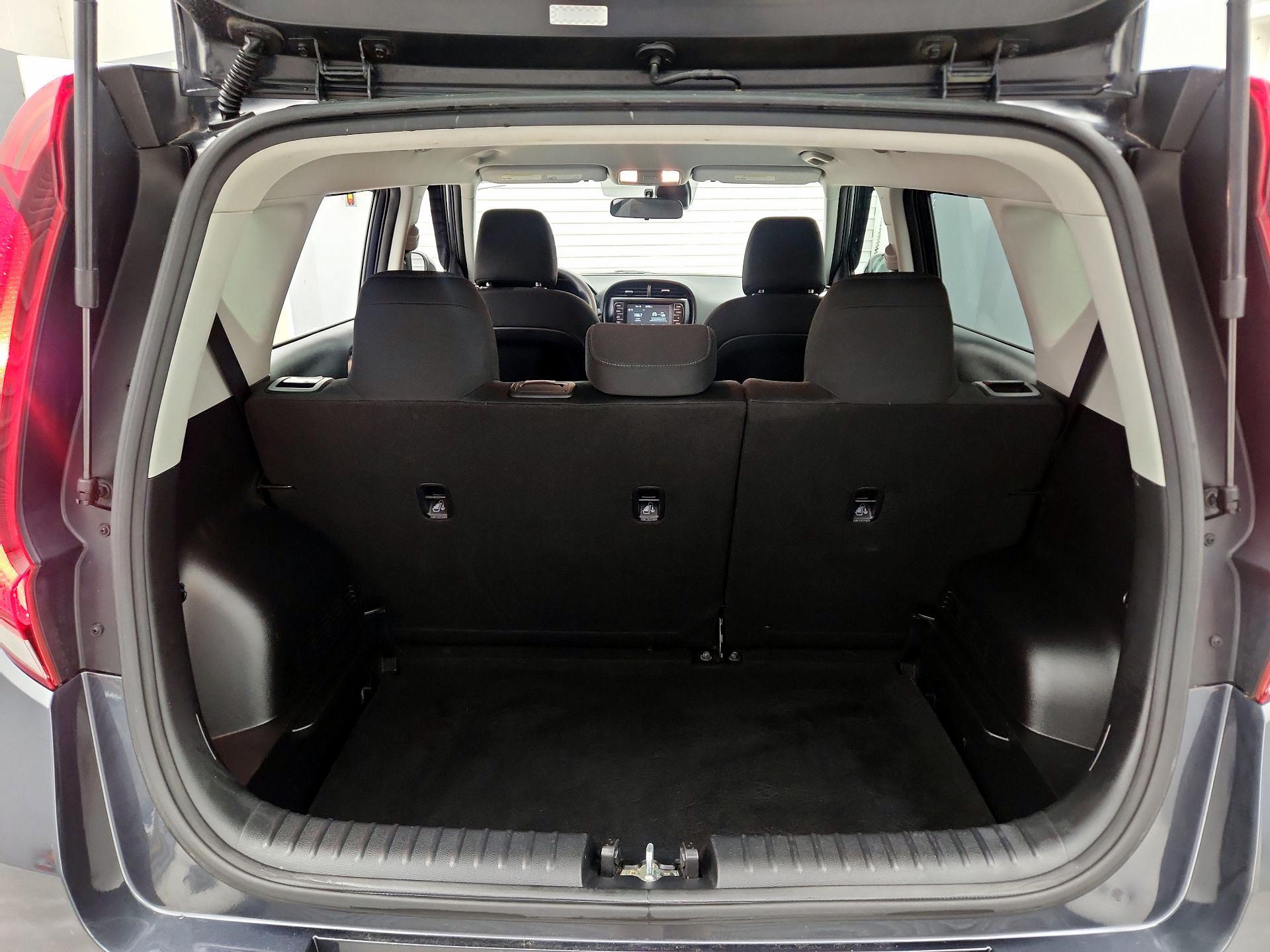 Thumbnail: 2020 Kia Soul - 20