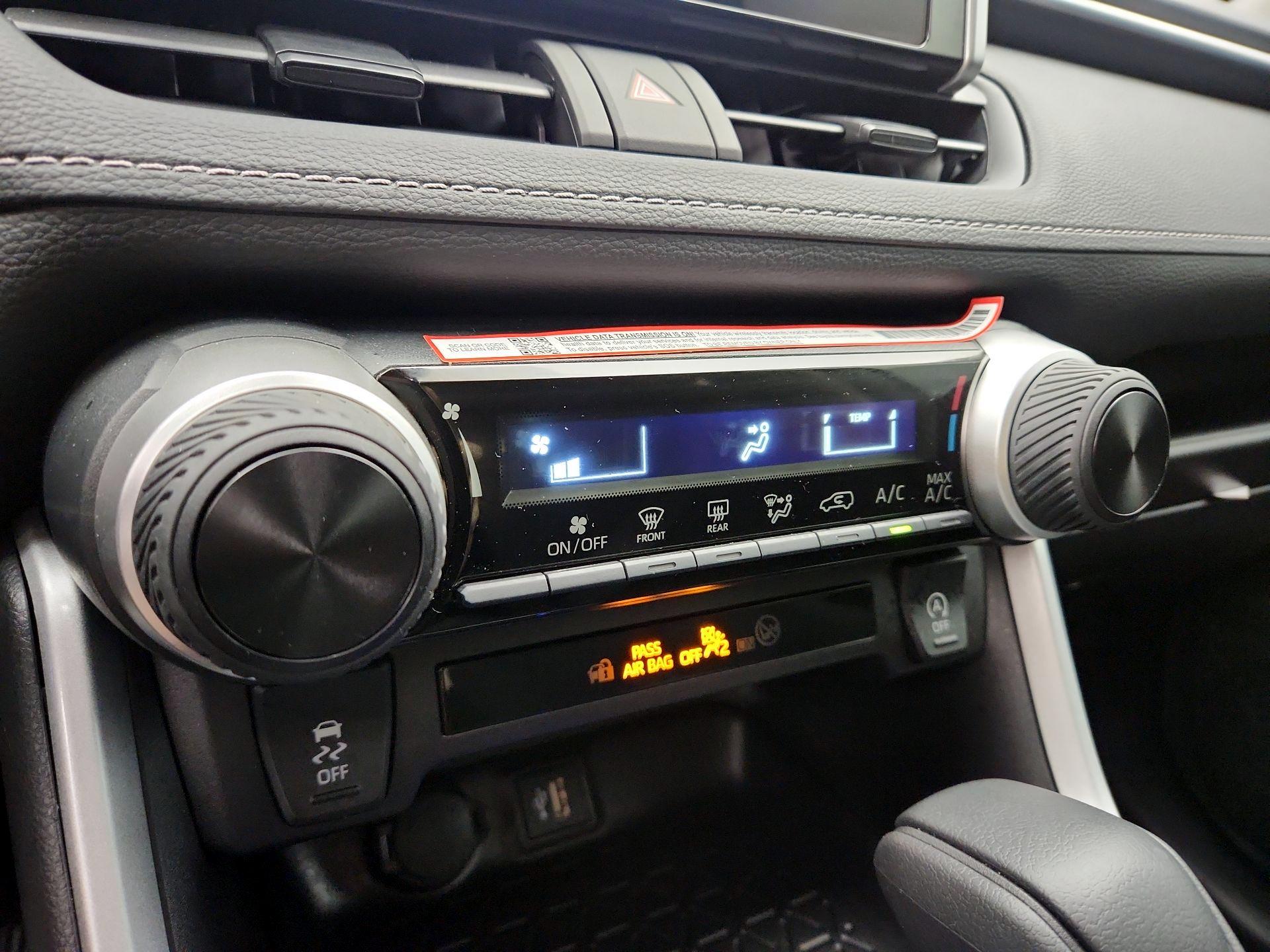 Thumbnail: 2025 Toyota RAV4 - 16