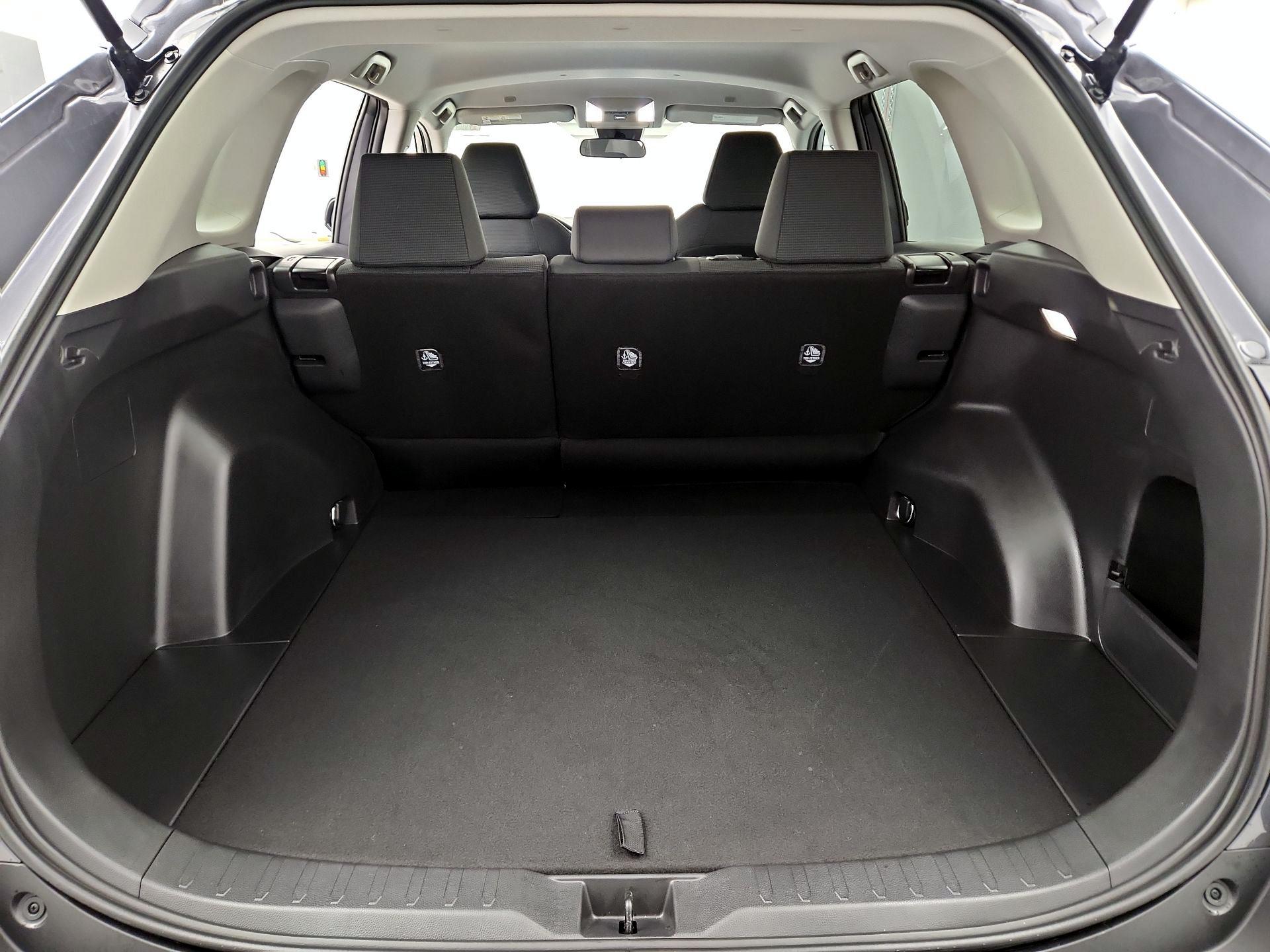 Thumbnail: 2025 Toyota RAV4 - 20