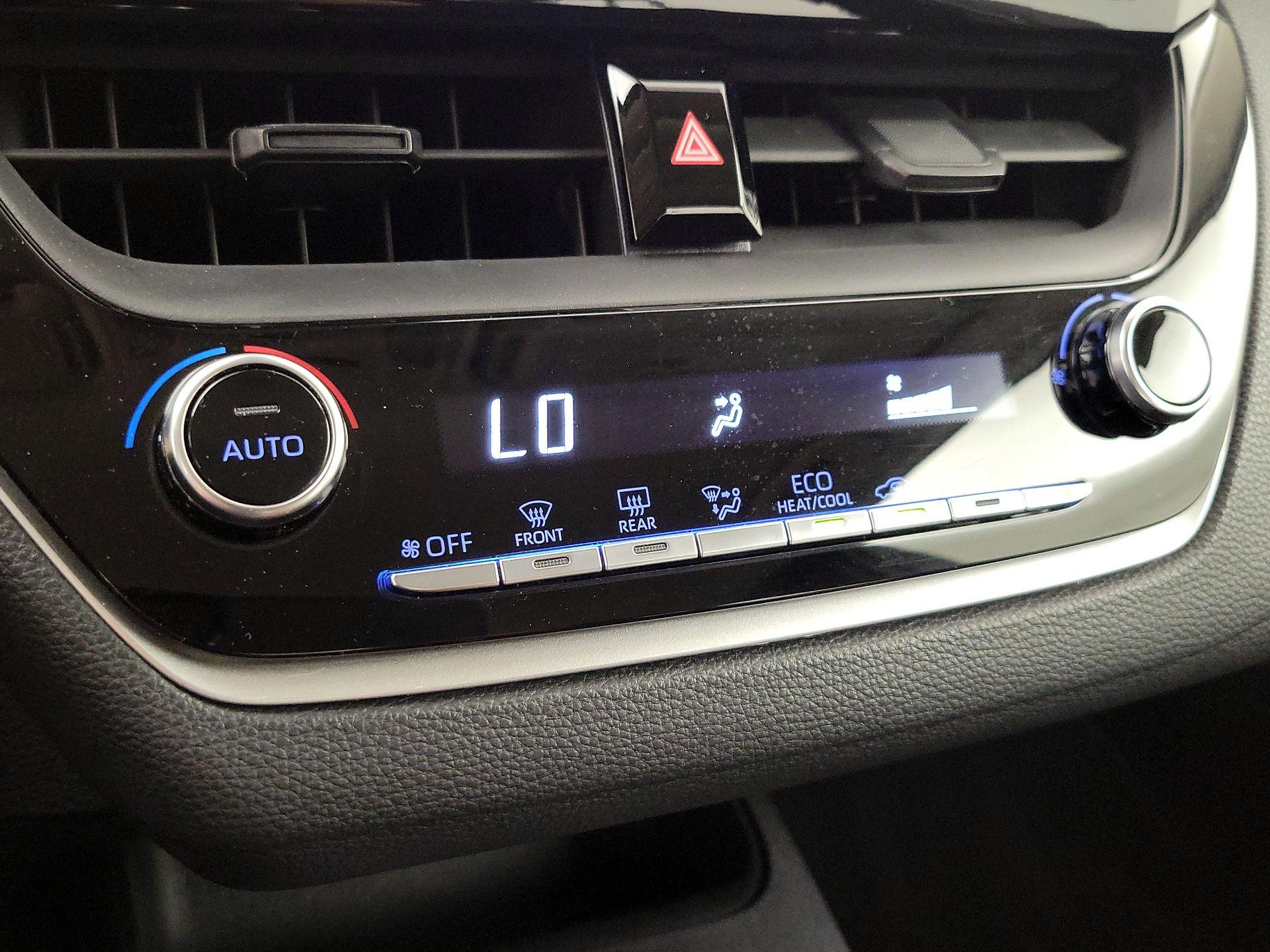 Thumbnail: 2022 Toyota Corolla - 16